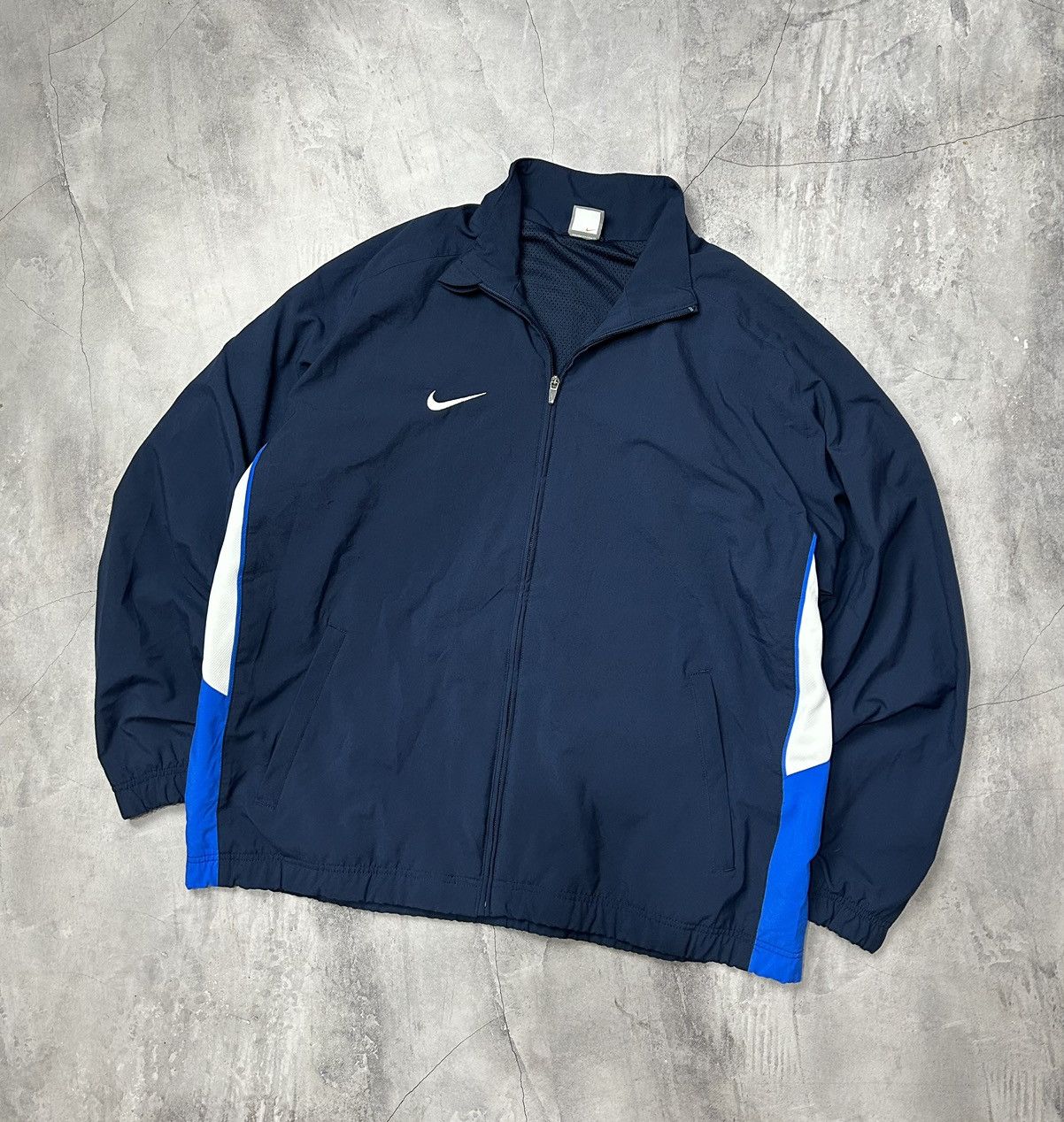 Nike × Vintage Vintage Y2K Nike Nylon Jacket Size US XL / EU 56 / 4 - 1 Thumbnail