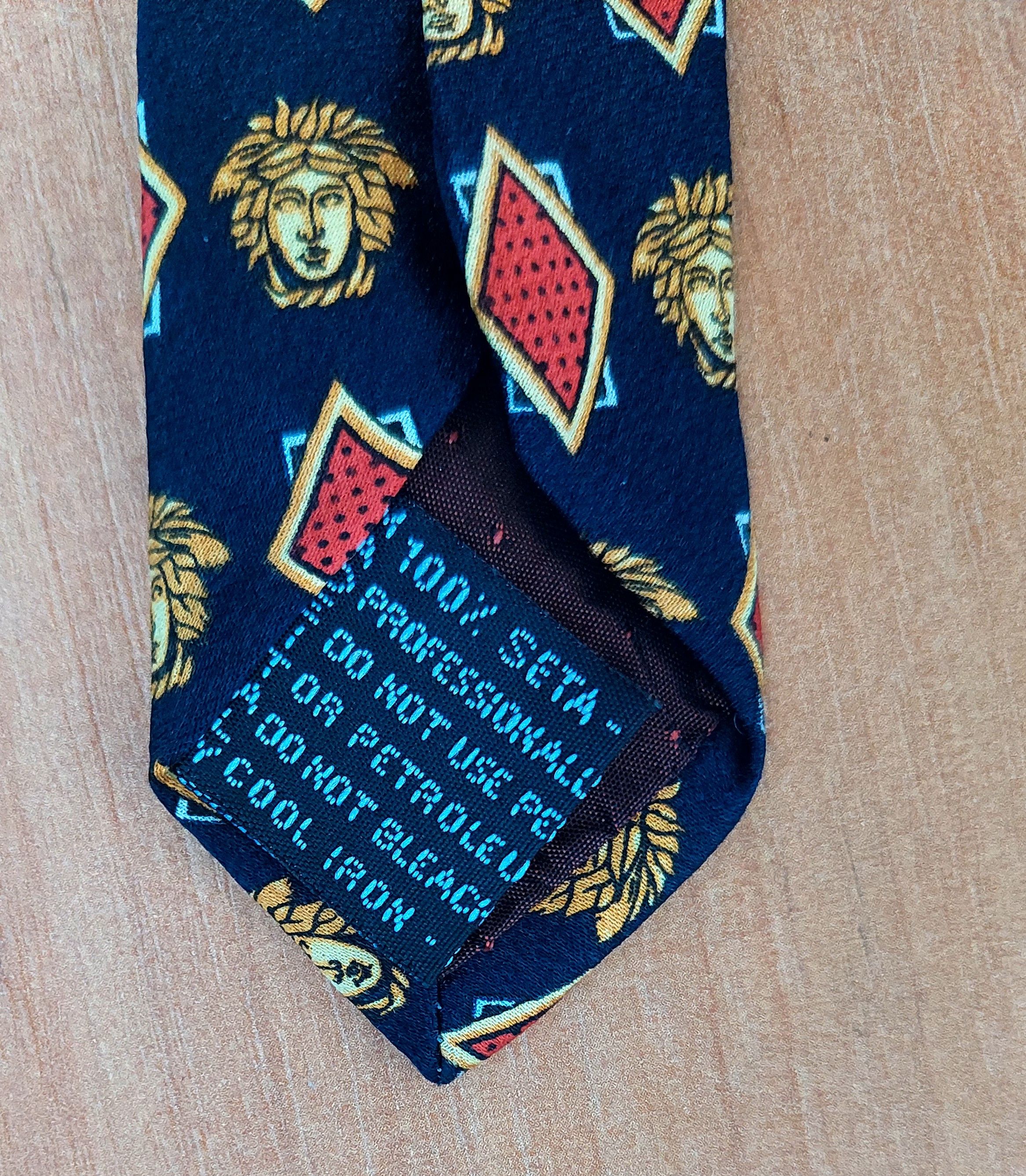 Versace Vintage Gianni Versace Medusa Silk Tie Navy Geometric 90s Size ONE SIZE - 9 Thumbnail