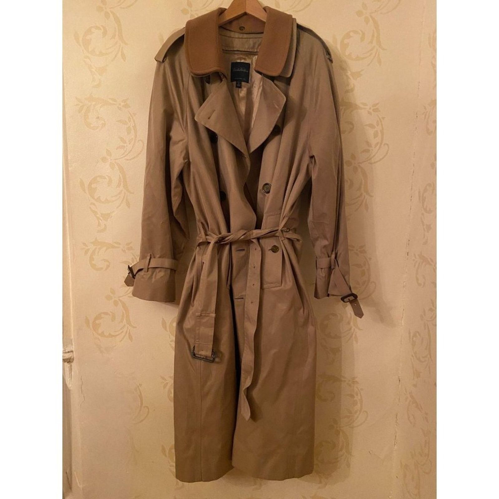 Brooks Brothers Men's Brooks Brothers Double-Breasted Khaki Trench Coat Size US S / EU 44-46 / 1 - 1 Thumbnail