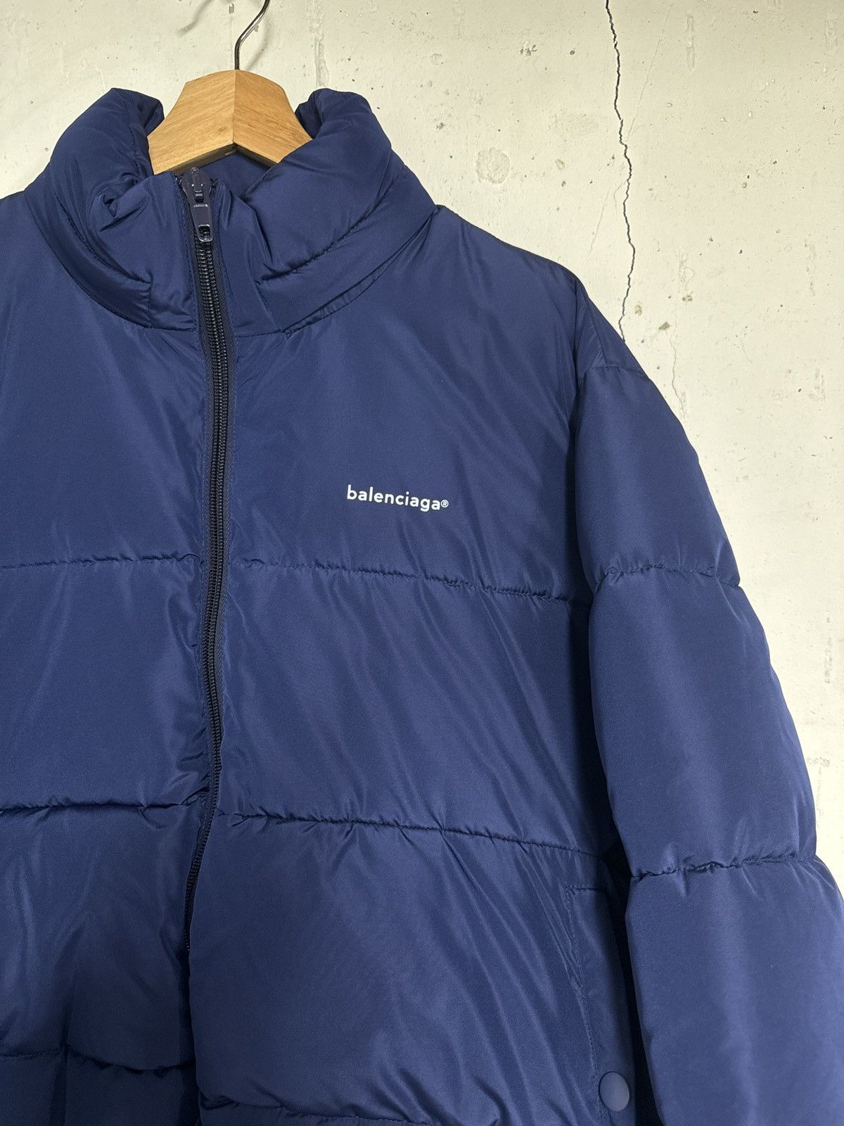 Balenciaga Balenciaga C shape puffer Size US M / EU 48-50 / 2 - 2 Thumbnail