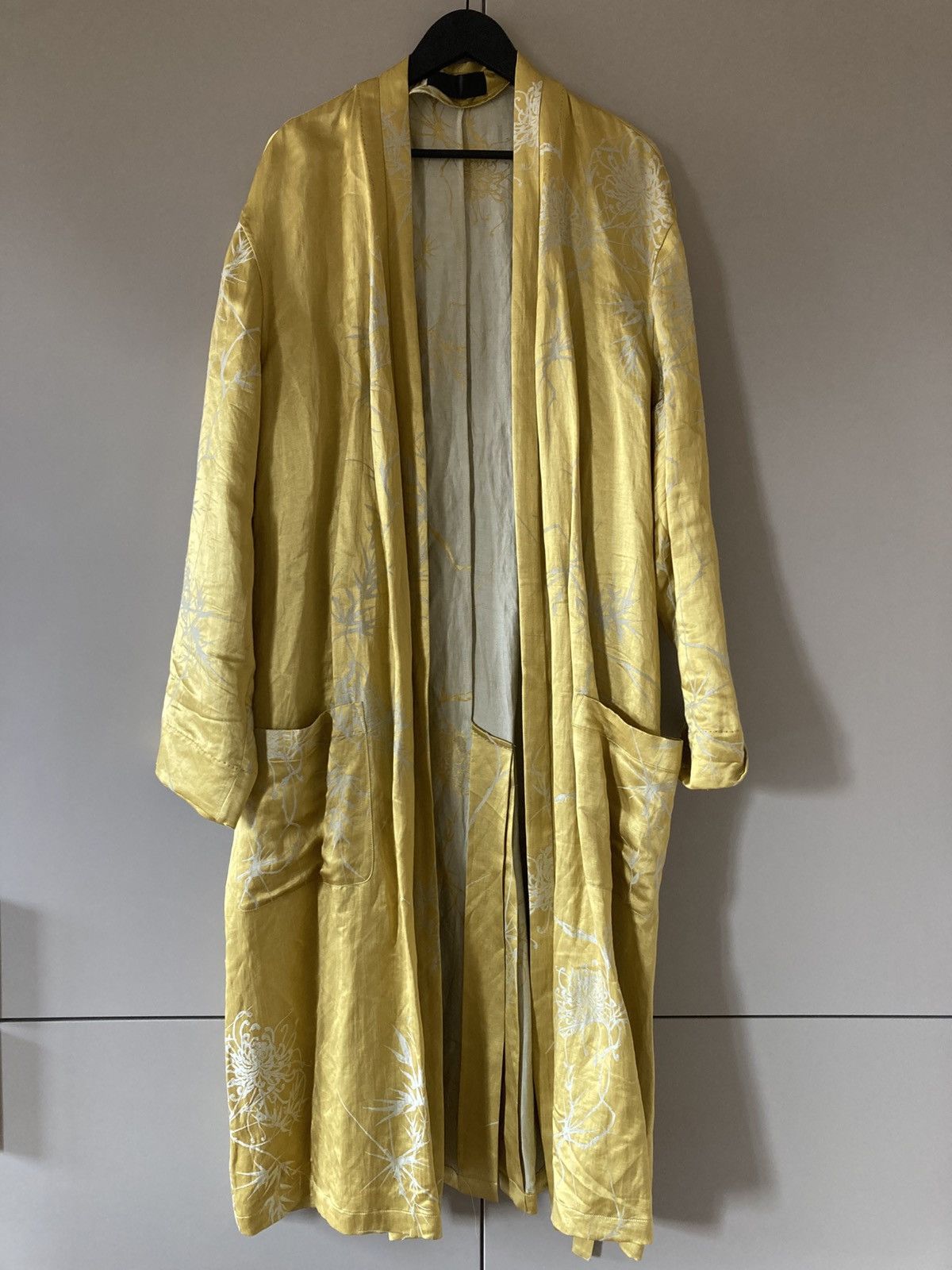 Haider Ackermann FW18 Gold Kimono Size US S / EU 44-46 / 1 - 1 Thumbnail