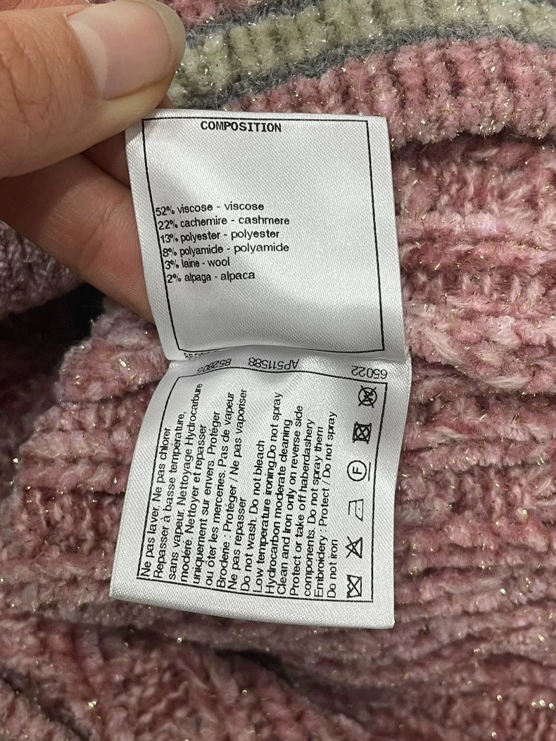 Chanel Chanel 22B pink V-neck velvet knit sweater Size XXS / US 00 / IT 34 - 7 Thumbnail