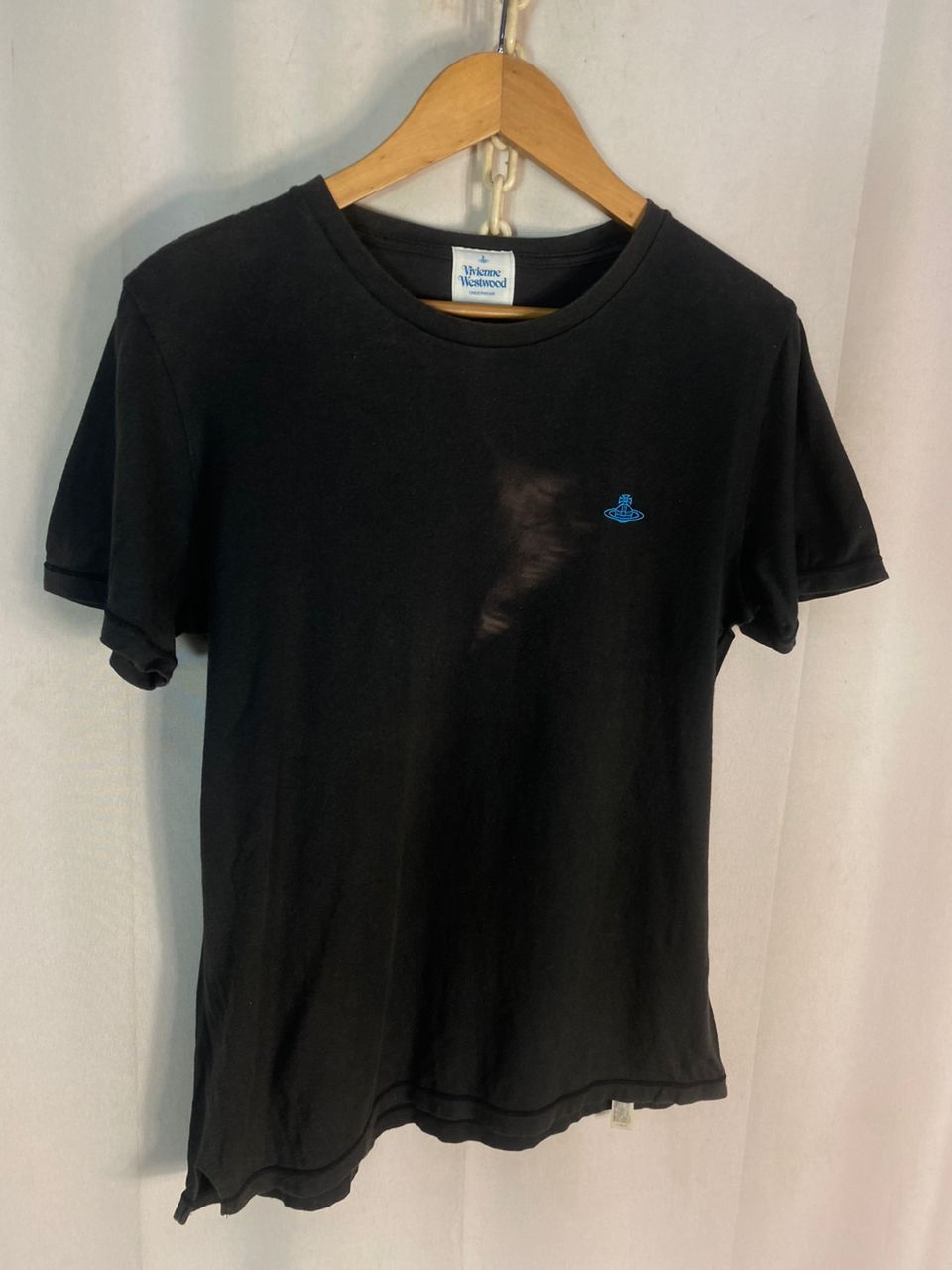 Vivienne Westwood Unisex🔥Vivienne westwood small logo distressed tshirt Size US M / EU 48-50 / 2 - 4 Thumbnail