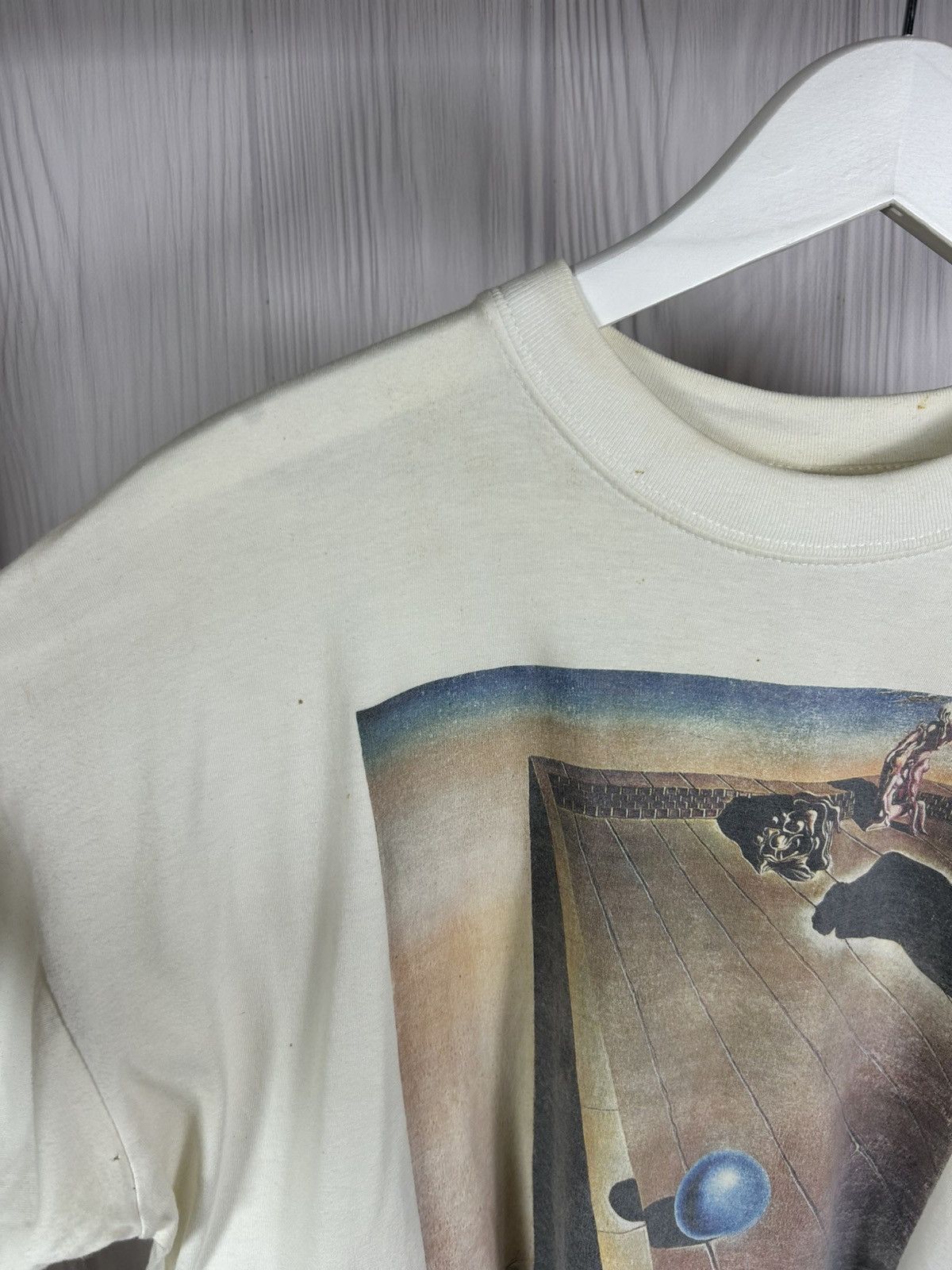 Arts & Science Rare Vintage 1998 Salvador Dali Vertigo Art T-Shirt Size L Size US L / EU 52-54 / 3 - 10 Thumbnail