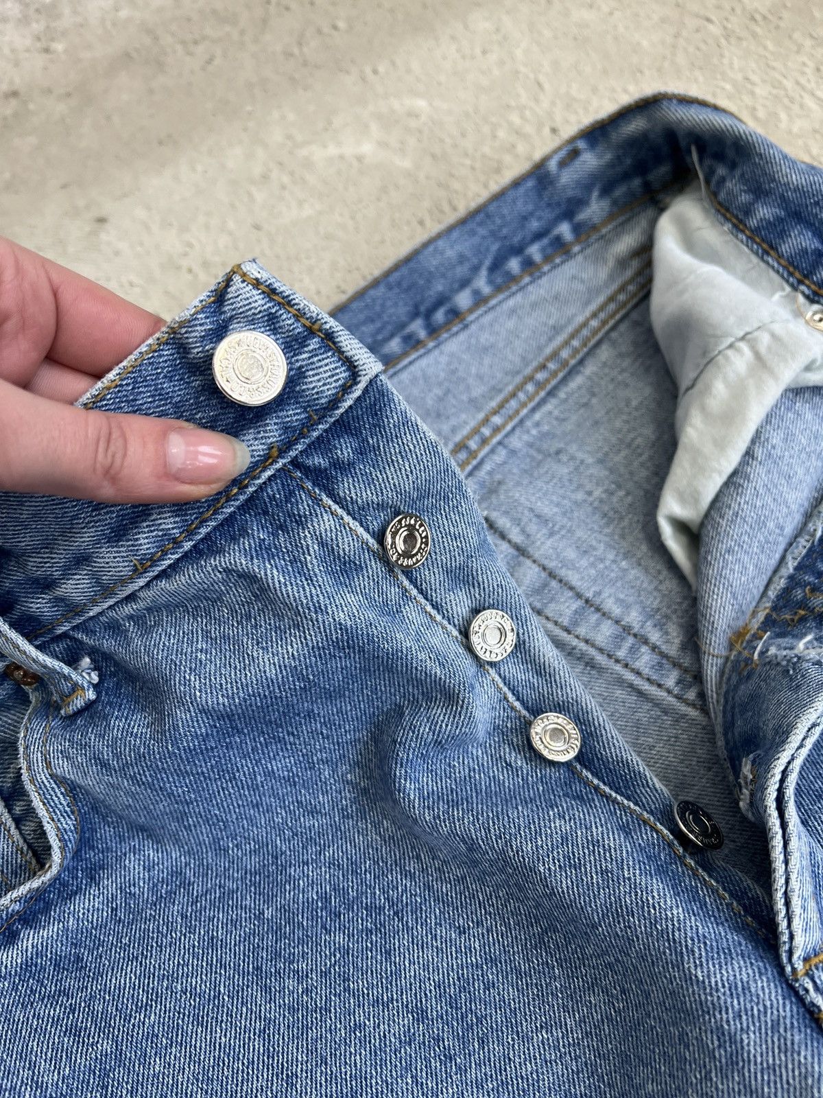 Levi's Light Blue Denim Jeans levis 90s Vintage Casual Style Size US 35 - 3 Thumbnail