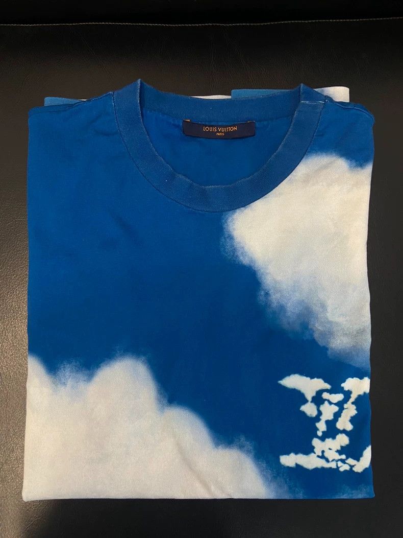 Louis Vuitton Louis Vuitton Blue sky and white clouds short sleeves Size US S / EU 44-46 / 1 - 2 Thumbnail