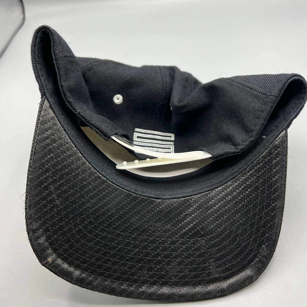 Jordan Brand Air Jordan 11 Hat Men White Black Jumpman Snap Back Cap Size ONE SIZE - 7 Thumbnail