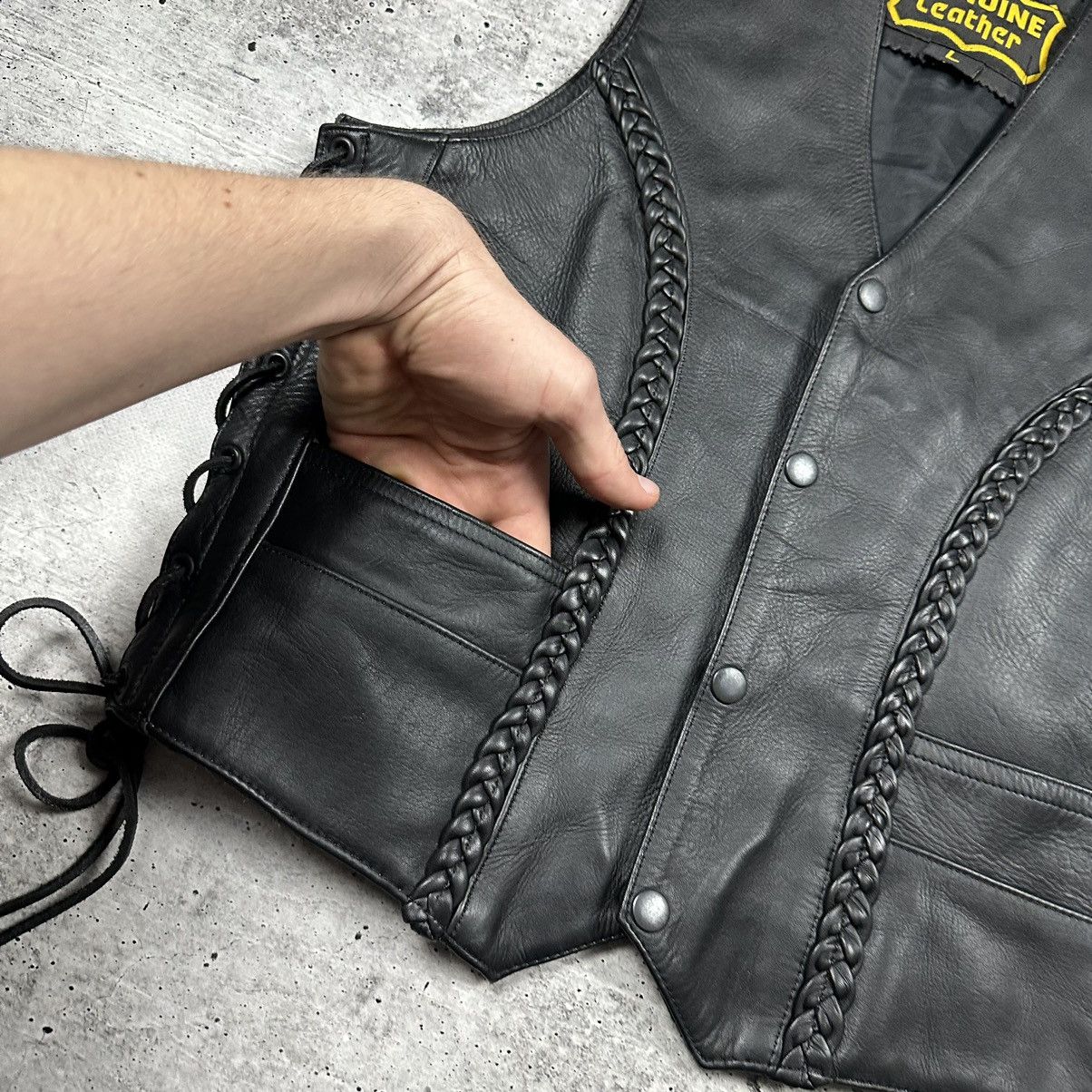 Genuine Leather Vintage Genuine Leather Vest Motorcycle Black Men’s Size 52 Size US L / EU 52-54 / 3 - 6 Thumbnail