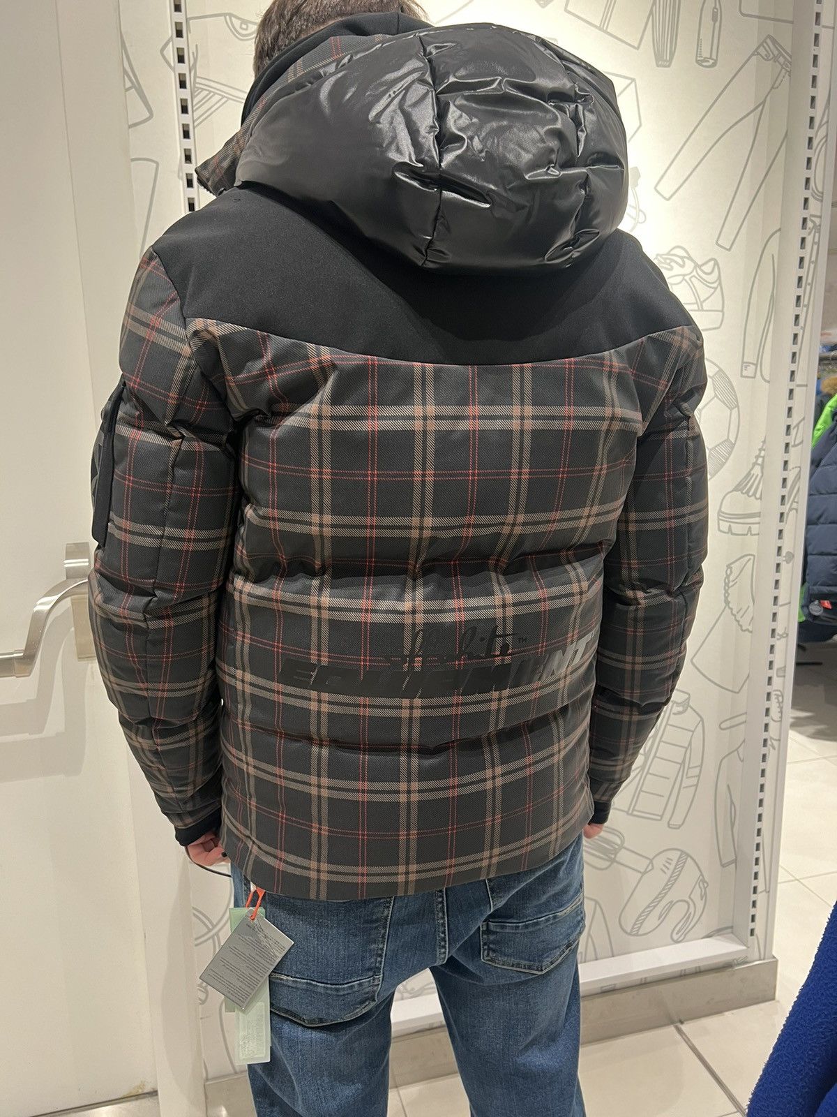 Off-White Off-White Size US S / EU 44-46 / 1 - 6 Thumbnail