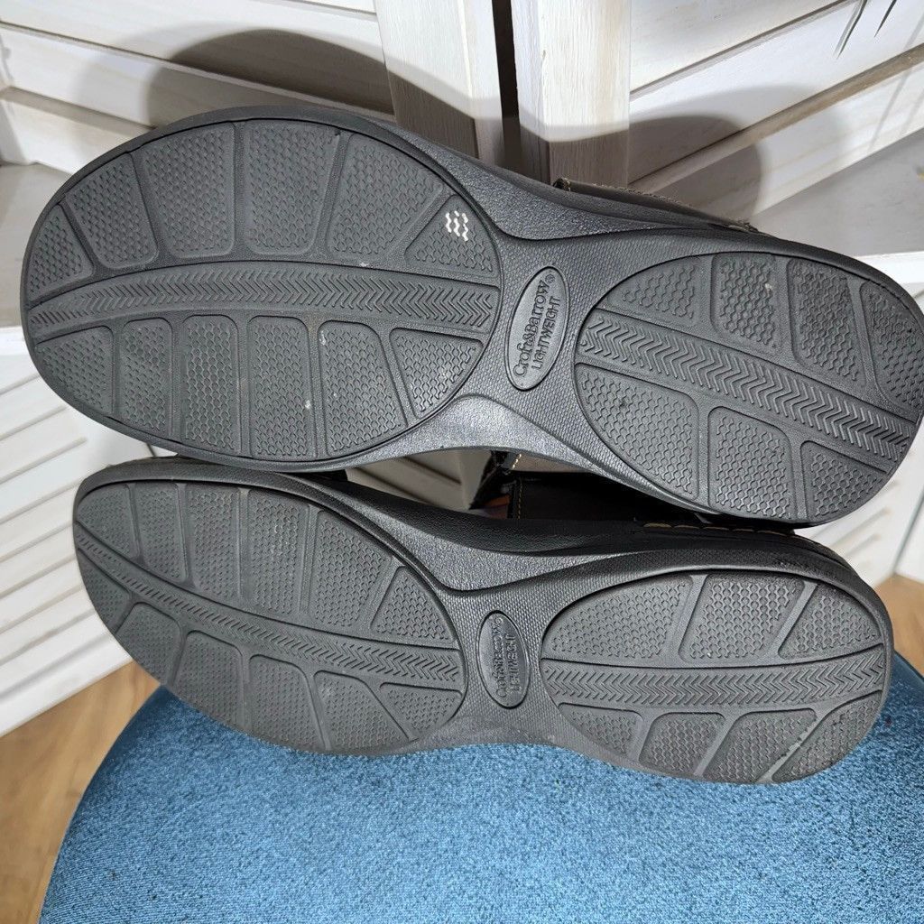 Croft & Barrow CB brown hook & loop closure leather beach sandals sz 12 Size US 12 / EU 45 - 8 Thumbnail