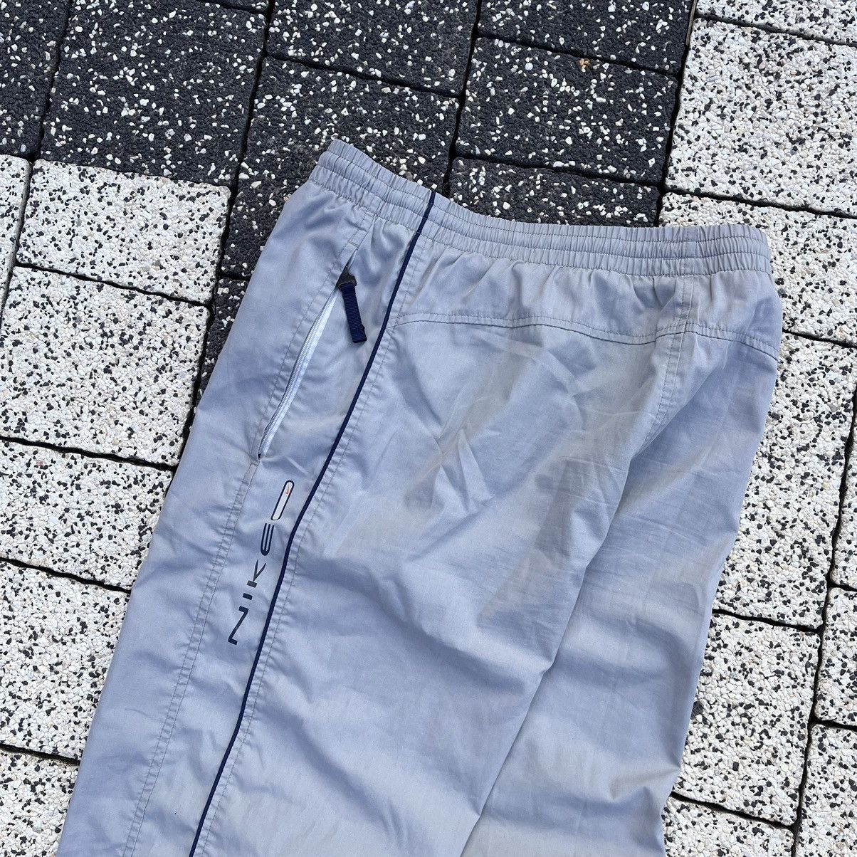 Nike × Vintage Nike Vintage Track Nylon Pants Drill Joggers Y2K Size US 30 / EU 46 - 9 Thumbnail