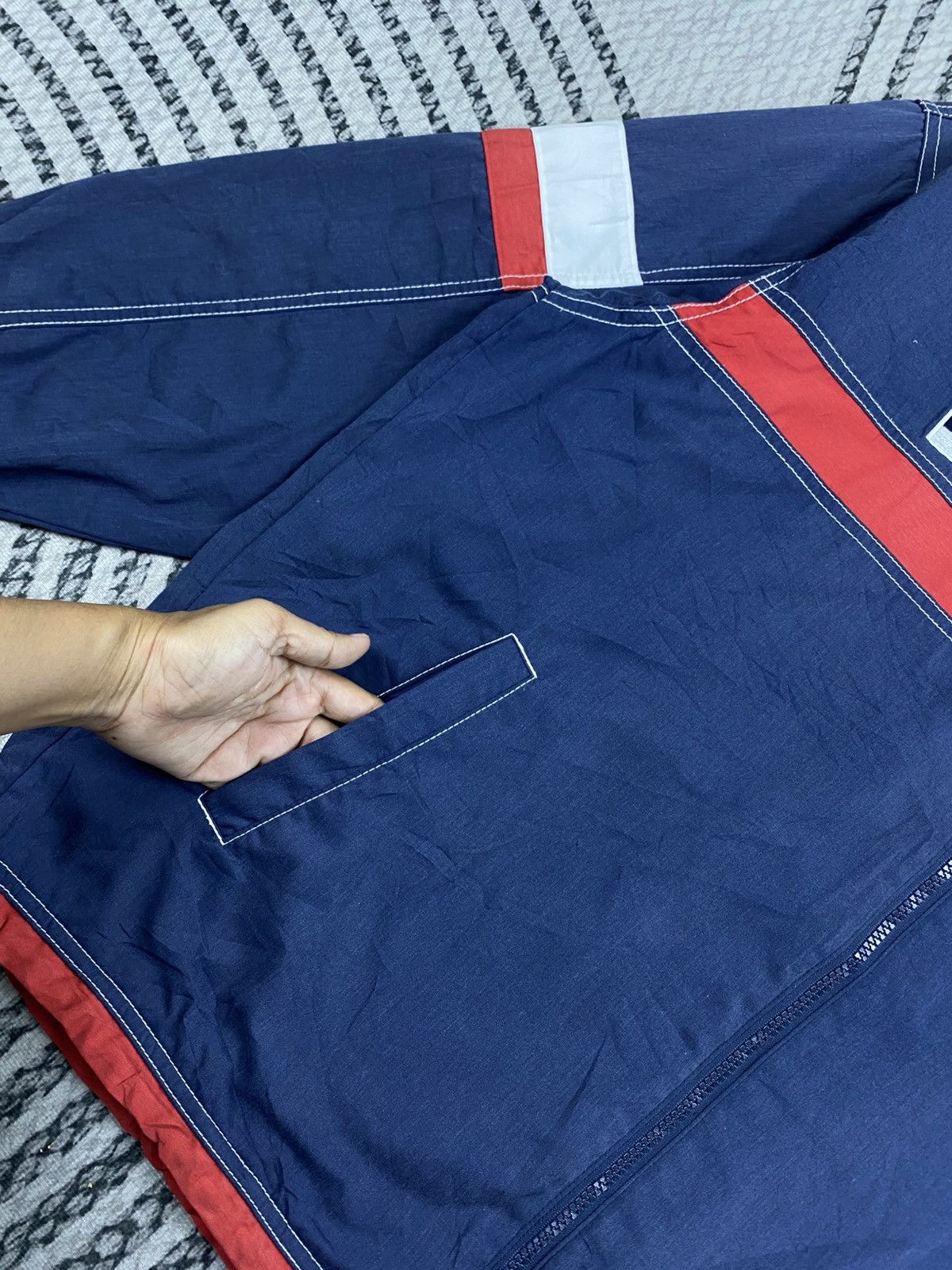 Ellesse Vtg 90s Ellesse Perugia Italia Patches Color Block Jacket Size US L / EU 52-54 / 3 - 8 Thumbnail
