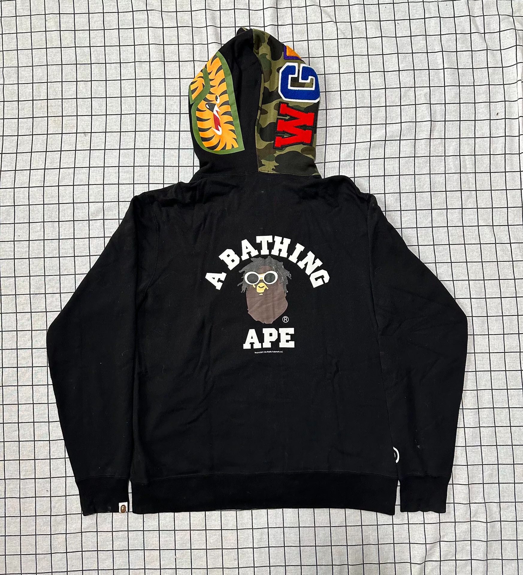 Bape Bape Collab Camo White Light Jacket xxl Men Size US XXL / EU 58 / 5 - 1 Thumbnail