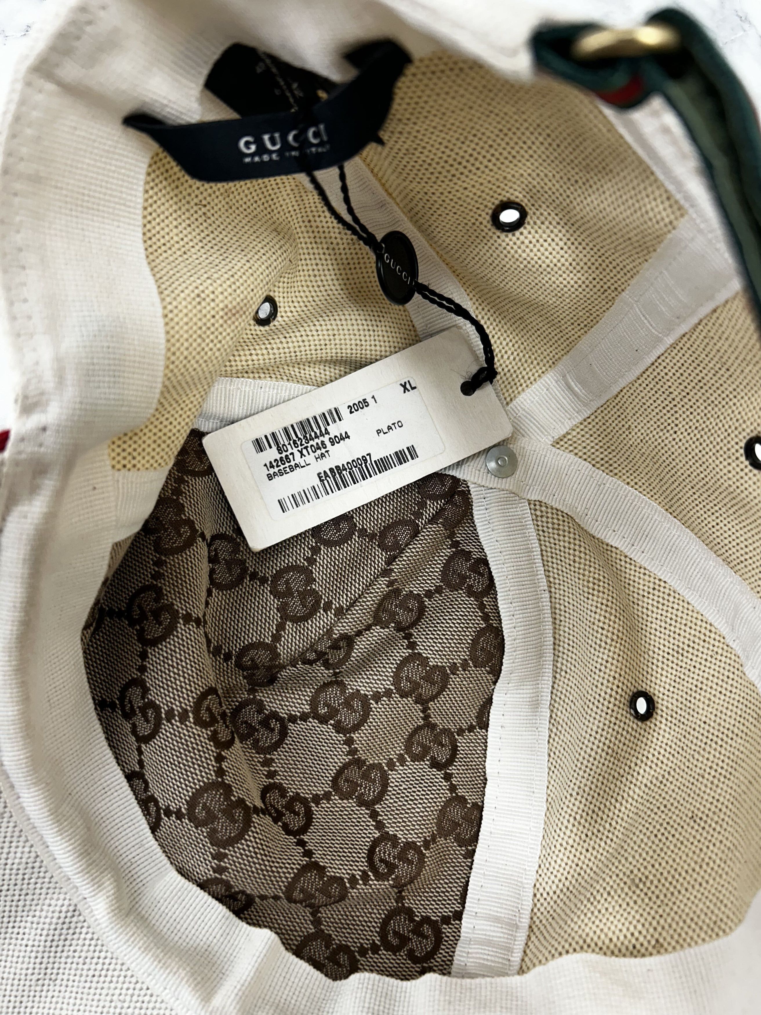 Gucci Gucci Off White Velcro 'Snap Back' Style Baseball Cap Size 36 - 7 Thumbnail