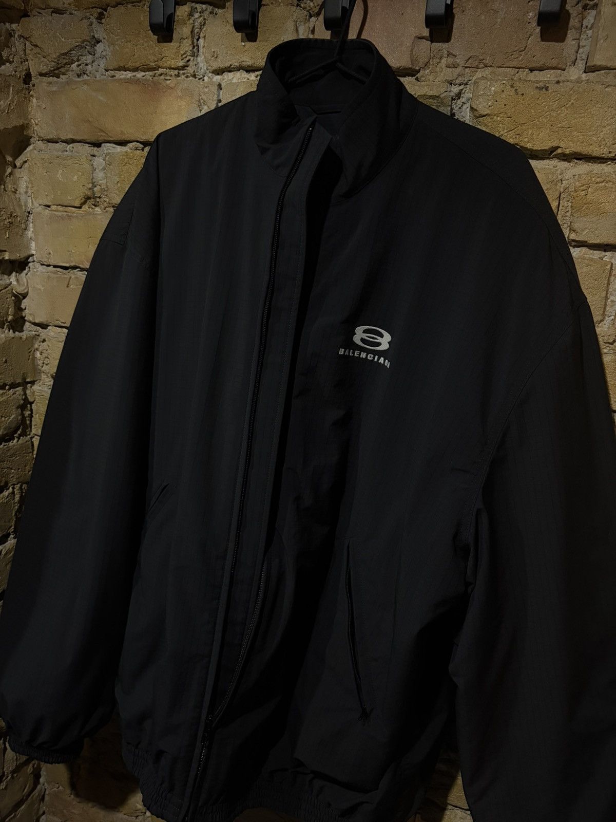Balenciaga balenciaga unity bomber/windbreaker Size US XL / EU 56 / 4 - 2 Thumbnail