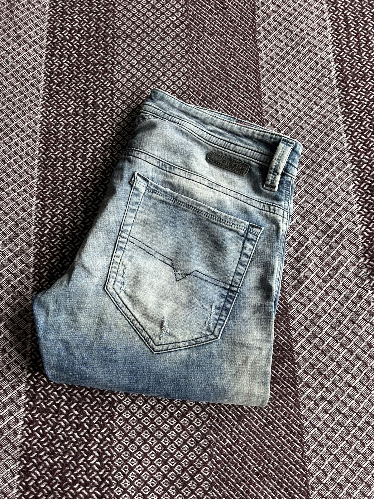 Japanese Brand Diesel Thavar Vintage Distressed Washed Denim Jeans Size 30 Size US 30 / EU 46 - 13 Thumbnail