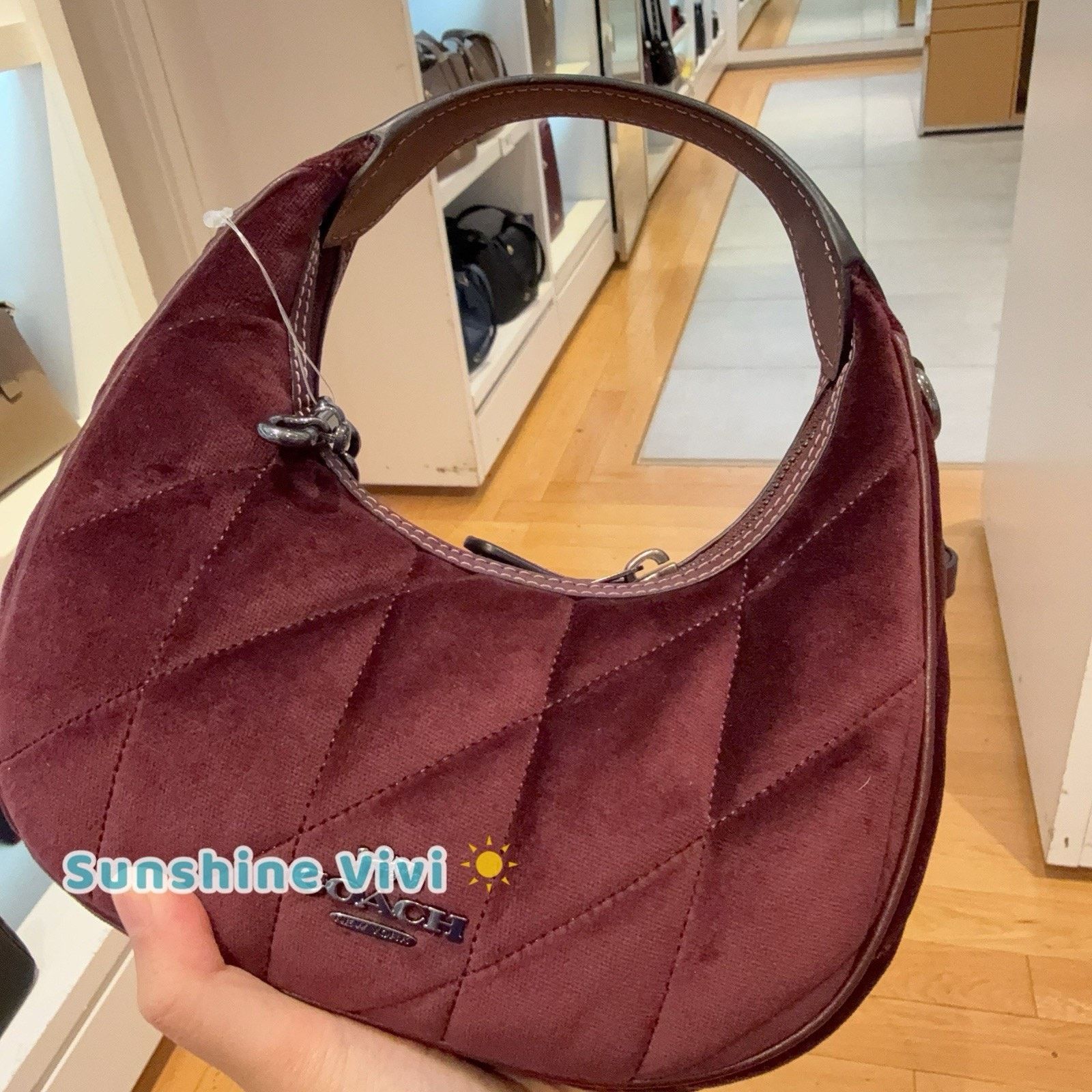 Coach NWT Coach Carmen Mini Crossbody Bag Quilting CCE61 Burgundy Size ONE SIZE - 5 Thumbnail