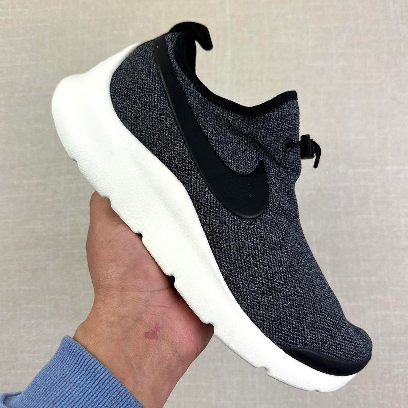 Nike 2017 Nike Aptare SE "Black Sail" Size US 9.5 / EU 42-43 - 1 Thumbnail