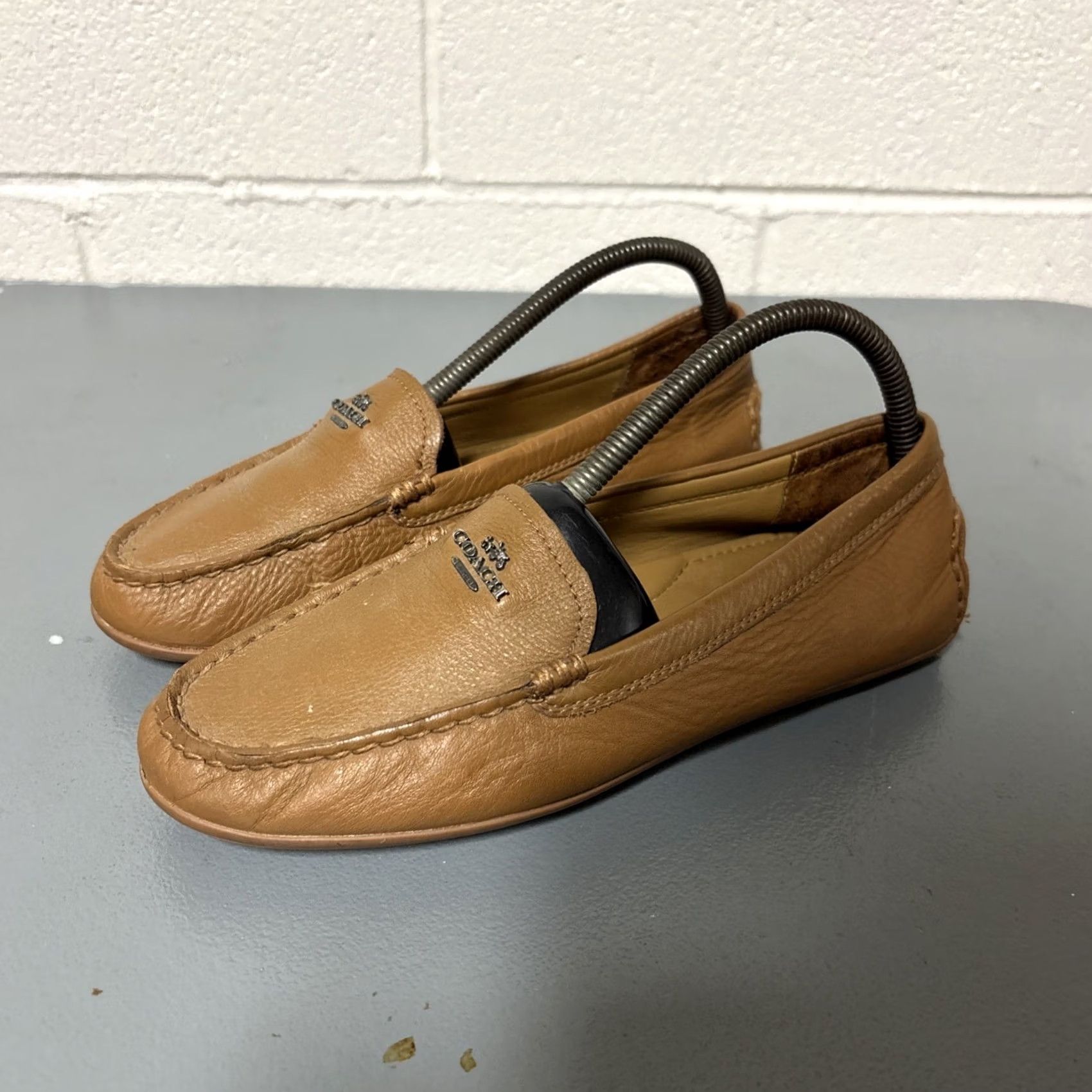 Coach VINTAGE Coach Mary Lock Up Brown Leather Loafer Size 8B Mens? Size US 8 / IT 38 - 2 Thumbnail