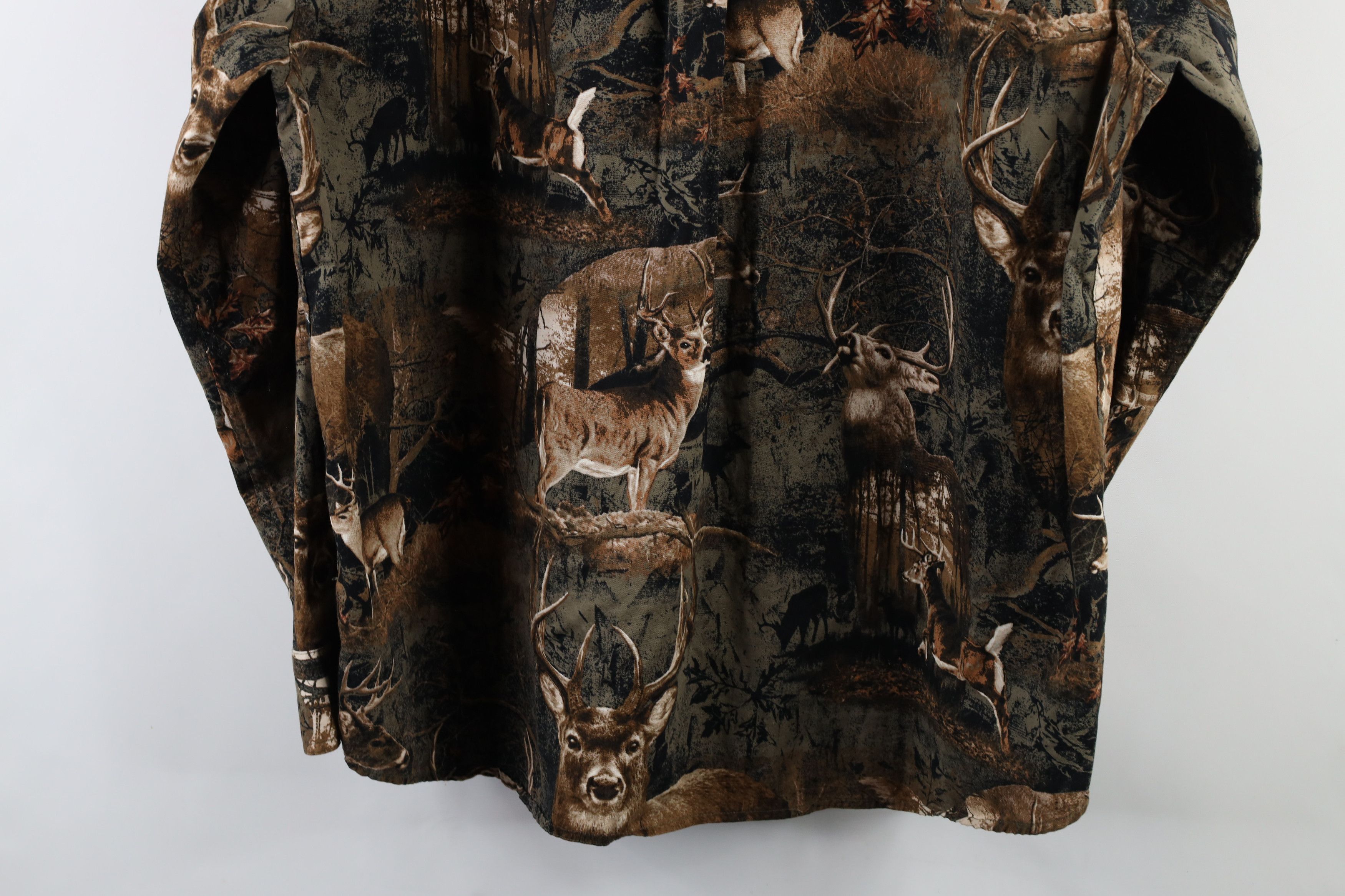 Vintage Vintage 90s Deer Buck All Over Print Button Down Shirt Size US XXL / EU 58 / 5 - 15 Thumbnail