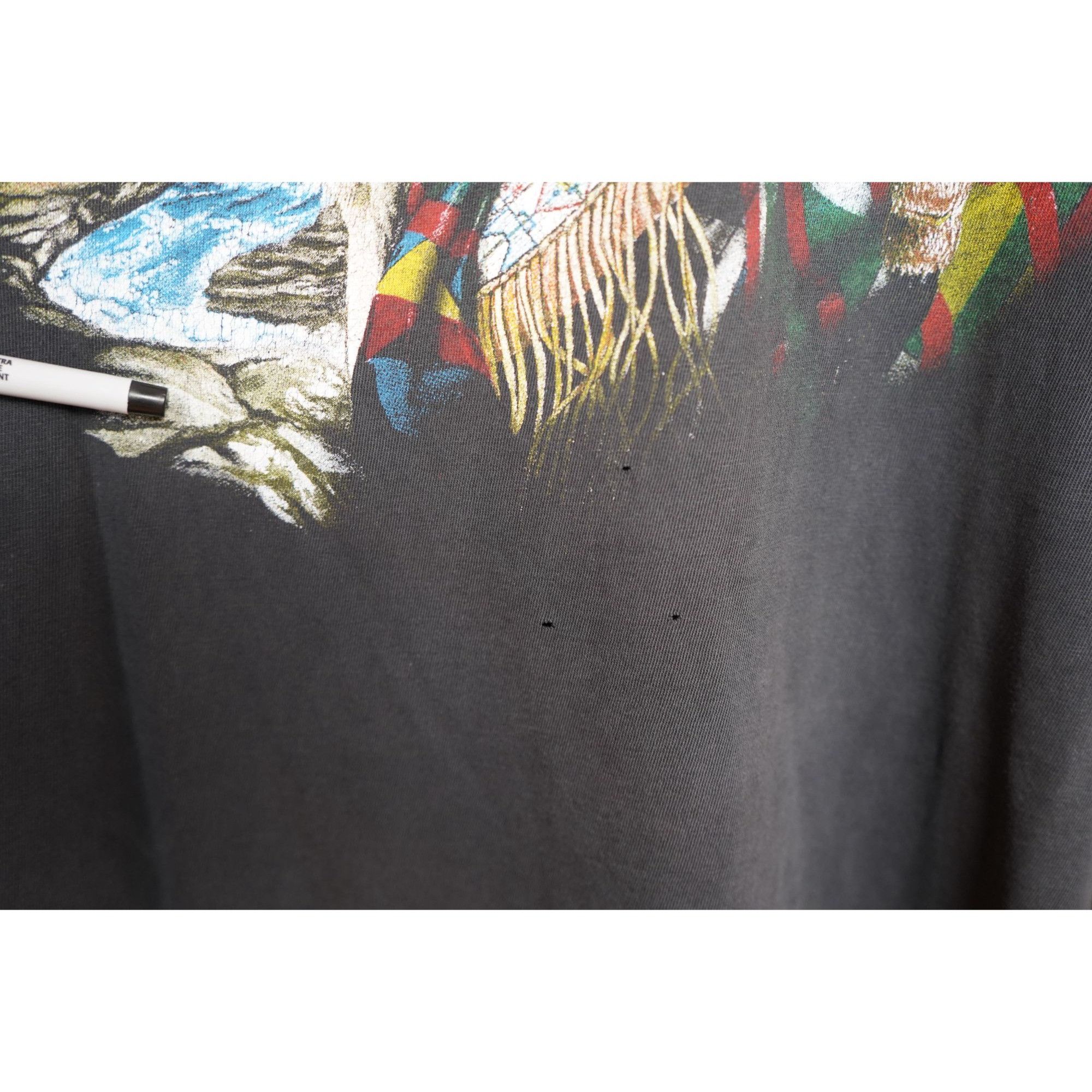 Vintage Vintage Graphic Thrashed Nature Tshirt Men's L #438 Size US L / EU 52-54 / 3 - 8 Thumbnail