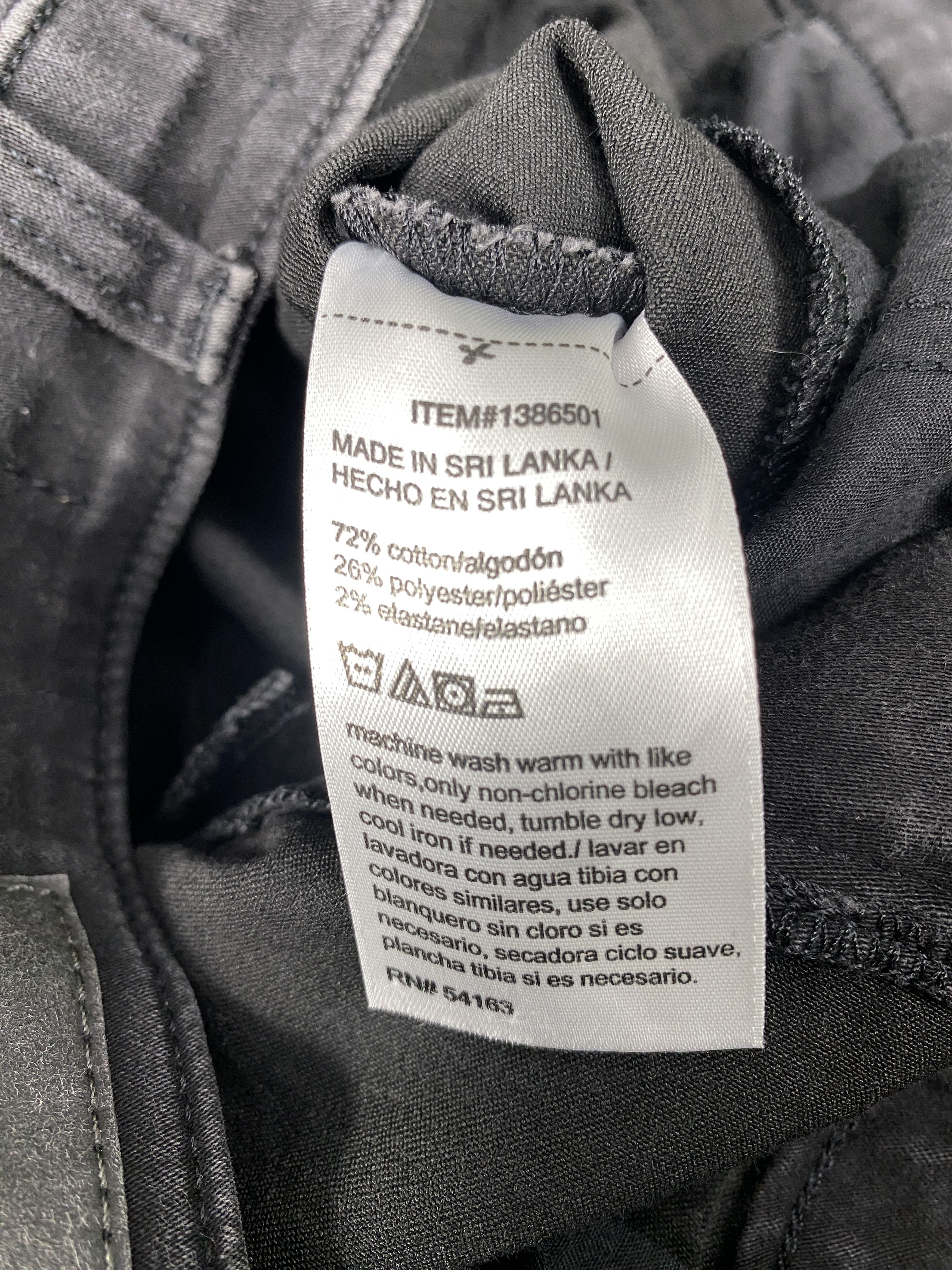 DKNY Vintage Dkny Jeans Short Black Jeans Size US 30 / EU 46 - 9 Thumbnail