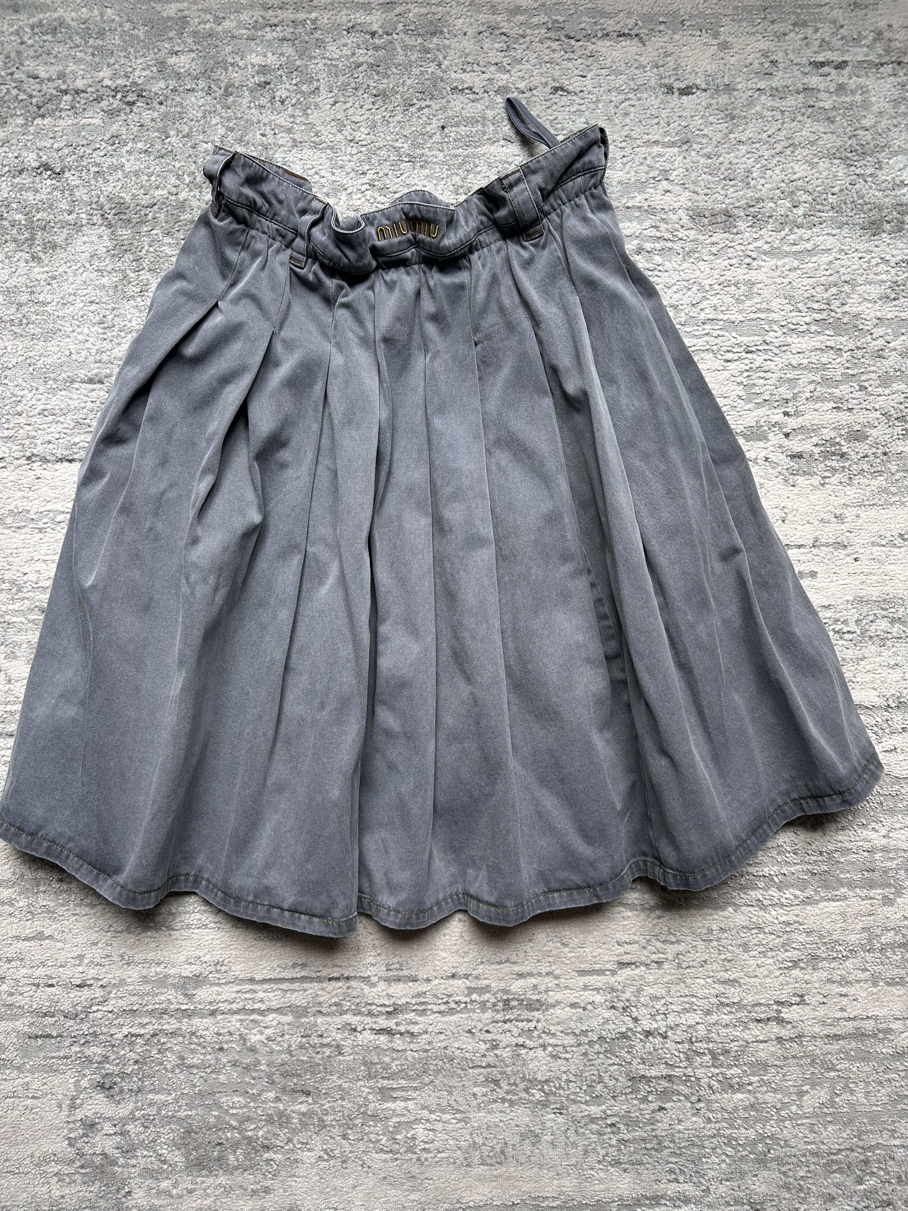 Miu Miu Miu Miu skirt Size 27" / US 4 / IT 40 - 2 Thumbnail