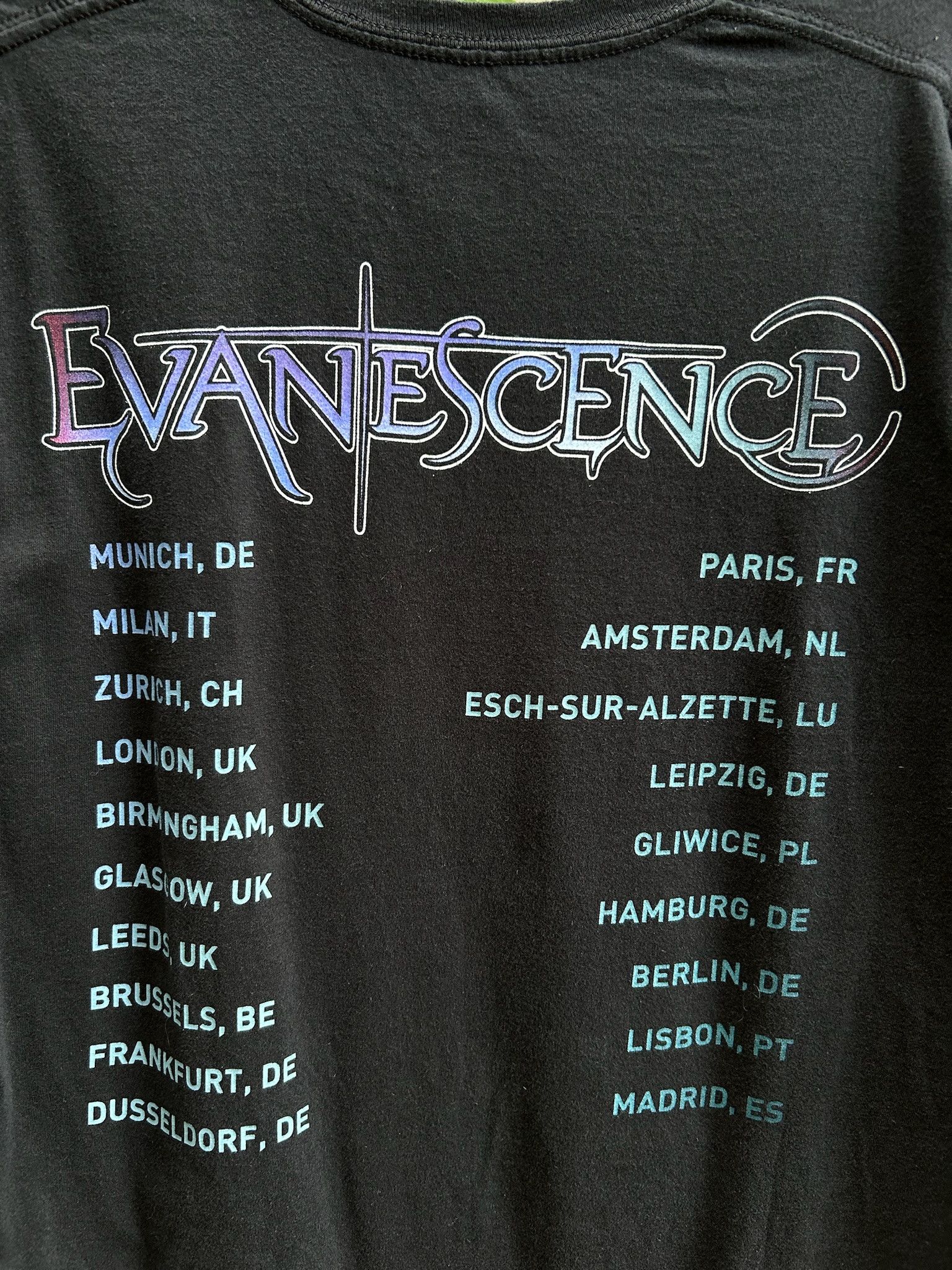 Band Tees Evanescence Vintage 2022 Tour Rock Band Tee Size US L / EU 52-54 / 3 - 8 Thumbnail