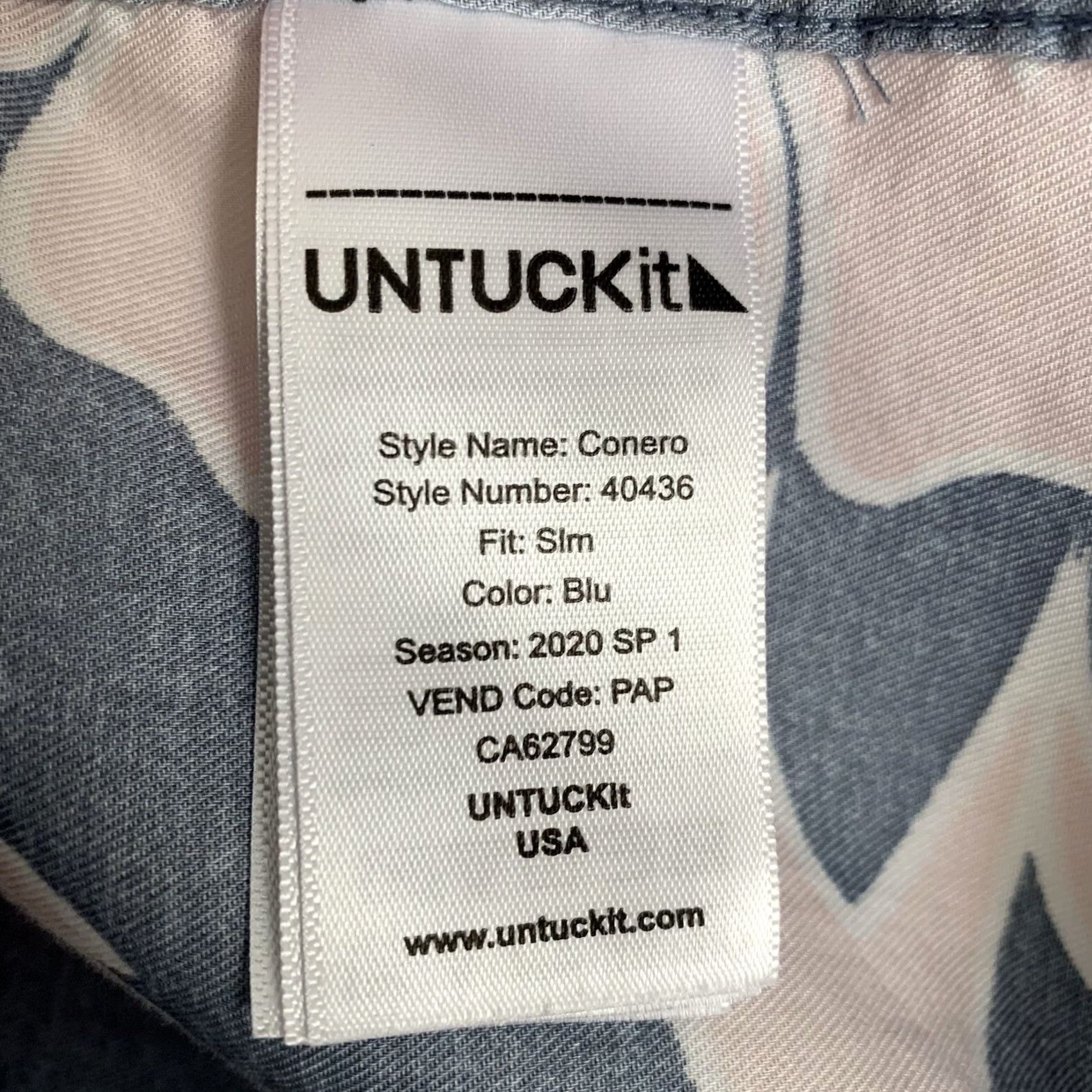 UNTUCKit UNTUCKit Shirt Men XL Conero Floral Blue Pink Hibiscus Slim Fit Cotton Button Up Shirt Size US XL / EU 56 / 4 - 4 Thumbnail