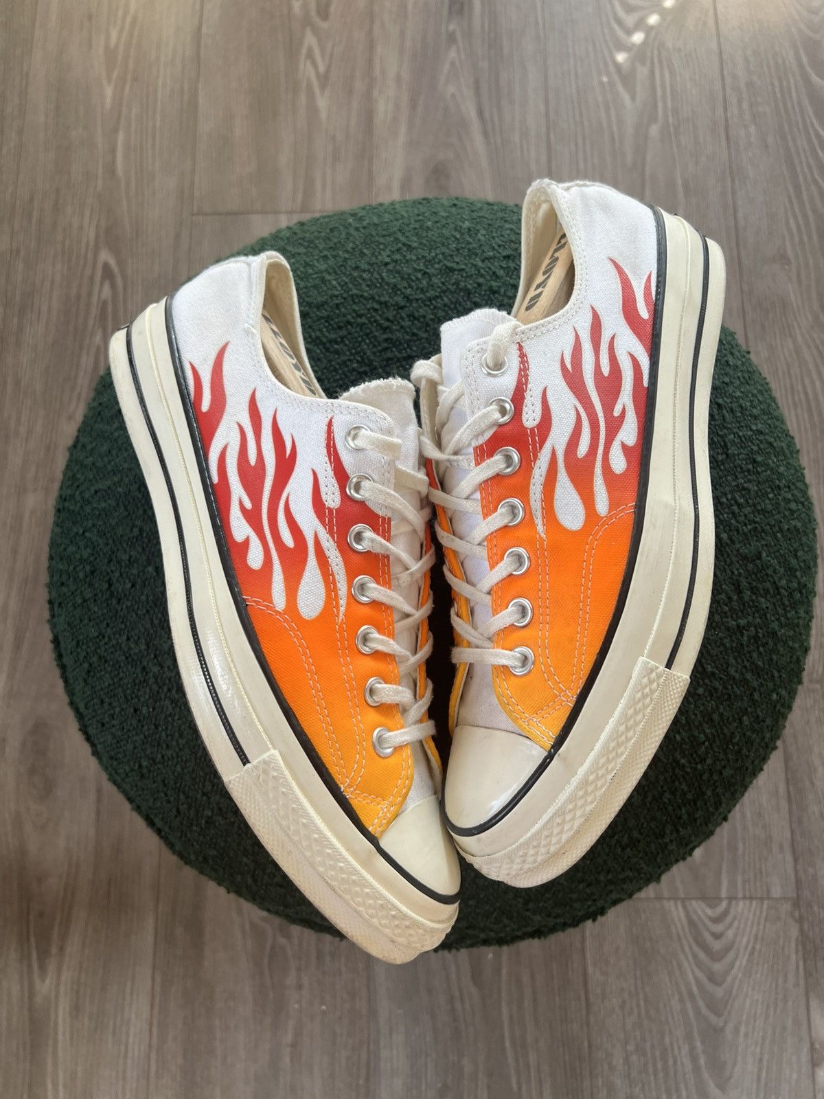 Converse flames white best sale