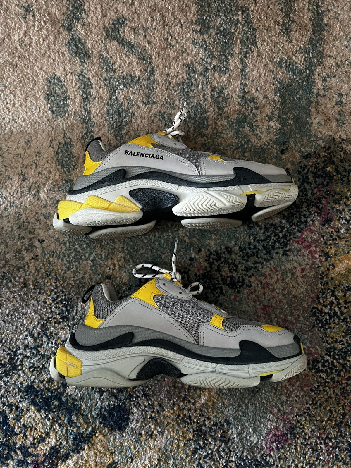 Balenciaga Triple S Size US 11 / IT 41 - 1 Thumbnail