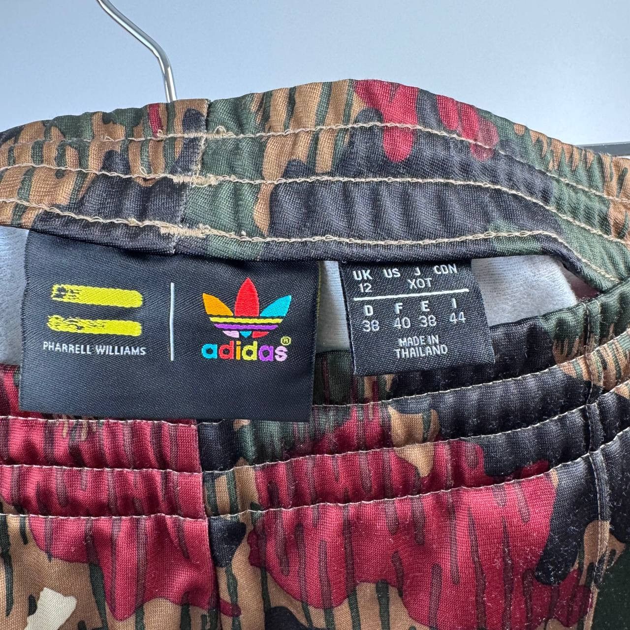 Adidas Adidas Pharrell Williams Track Pants Multicolor Womens Sz M Size 38" / US 16 / IT 52 - 2 Thumbnail