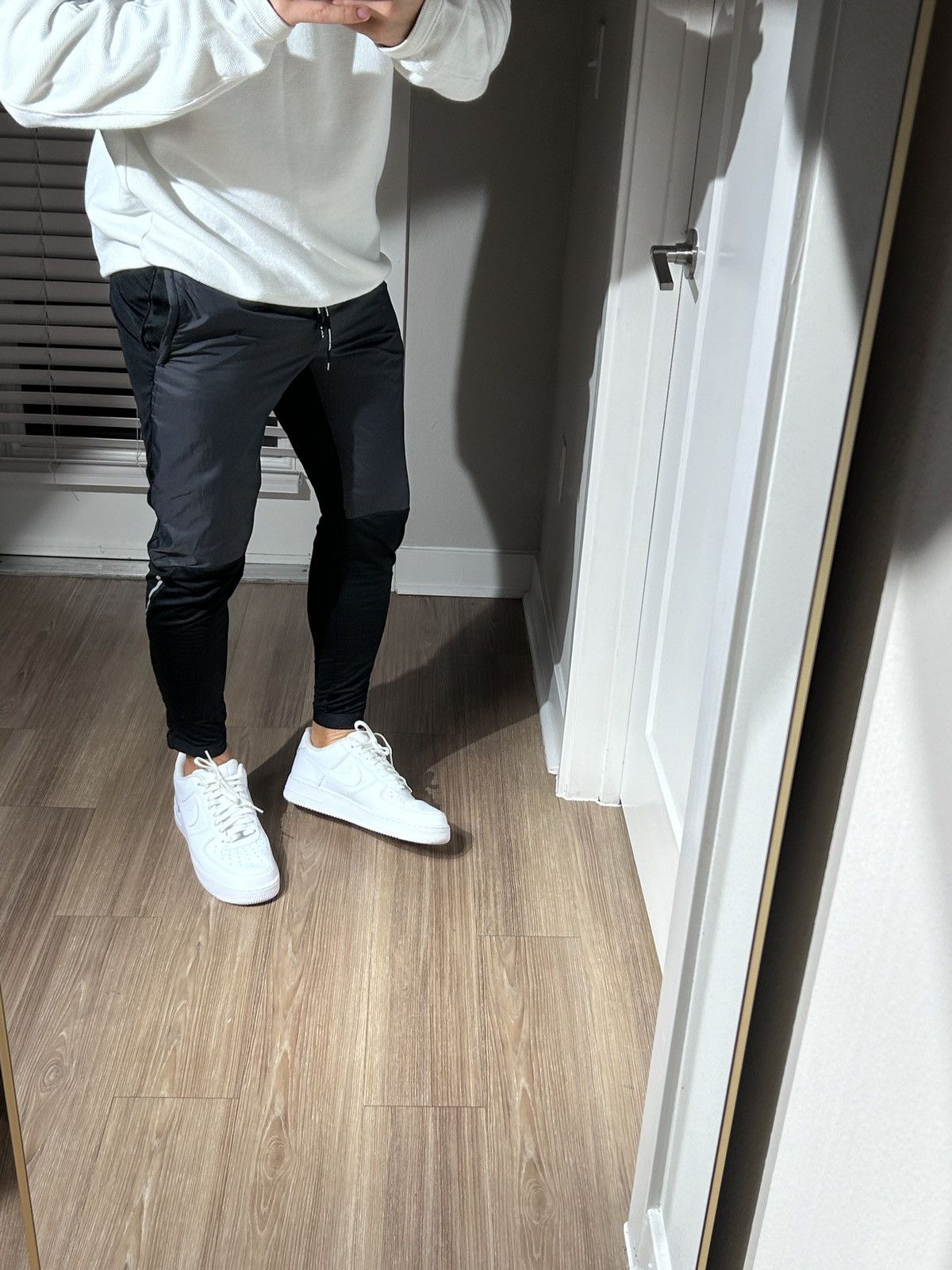 Nike Nike training pants s size Size US 30 / EU 46 - 2 Thumbnail