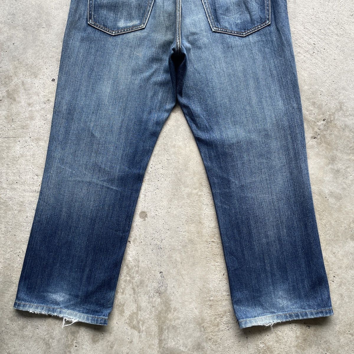 Japanese Brand W36 Vintage Japanese Distressed Jeans Faded Denim Pants Size US 36 / EU 52 - 9 Thumbnail