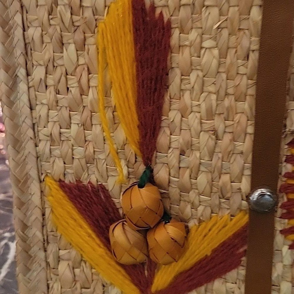 Other Vintage Straw Woven Rattan Shopper Tote Beach Bag w 3DFlower Size ONE SIZE - 9 Thumbnail