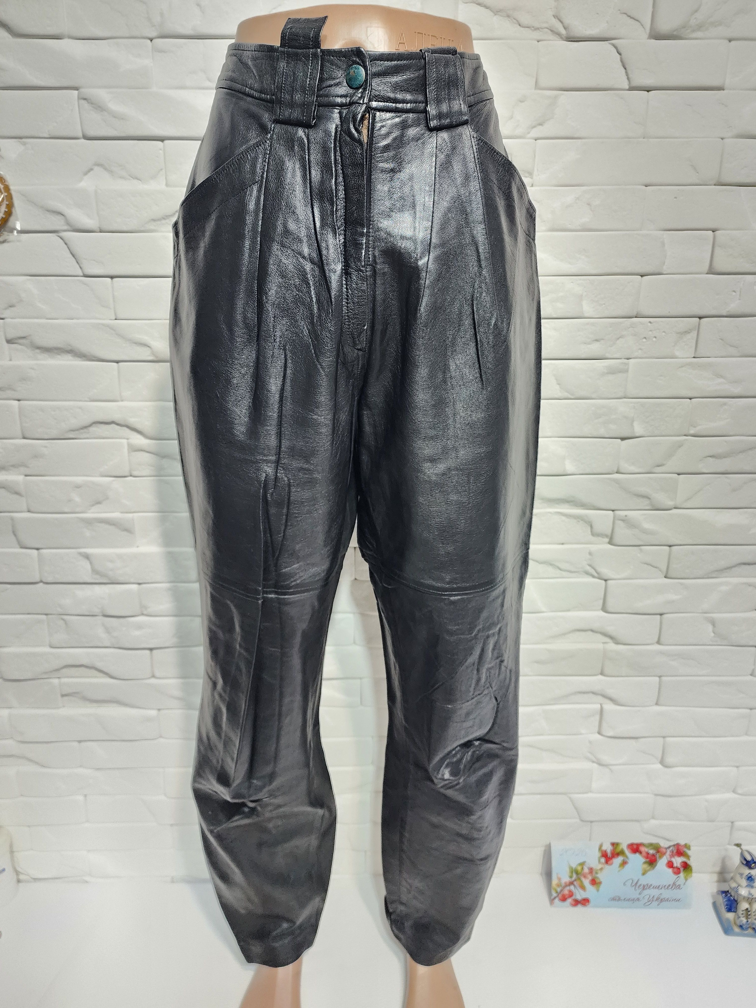 Other Black Leather Pants: Women's Style Genuine Leather Trousers Size 28" / US 6 / IT 42 - 1 Thumbnail