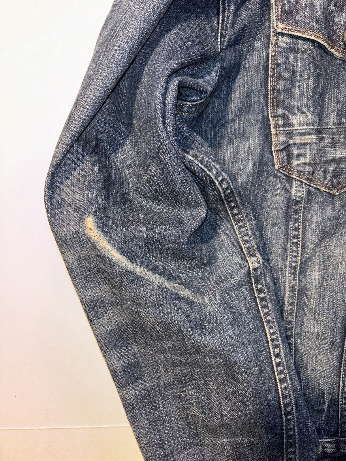 Express Express Jeans Mens Denim Trucker Distressed Jean Jacket Y2K Size US L / EU 52-54 / 3 - 6 Thumbnail