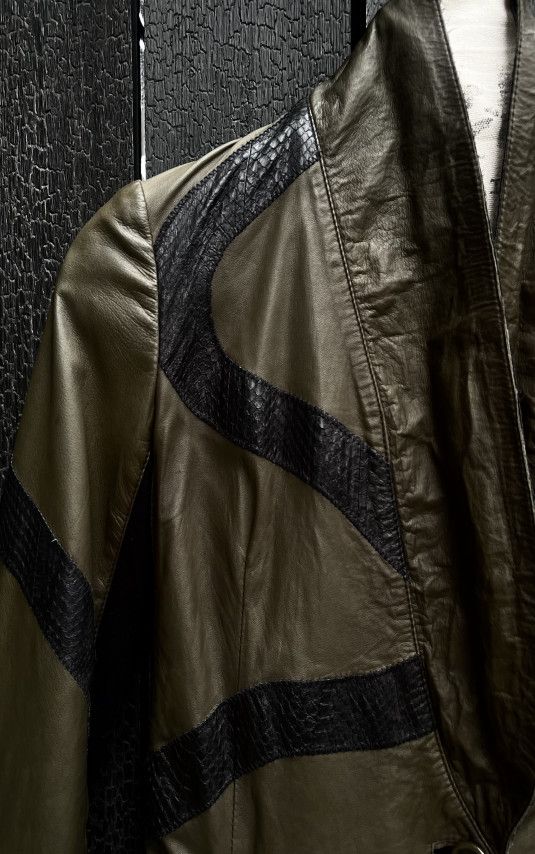 Share Spirit Homme Share Spirit snakeskin-pattern lambskin leather jacket Size US M / EU 48-50 / 2 - 5 Thumbnail