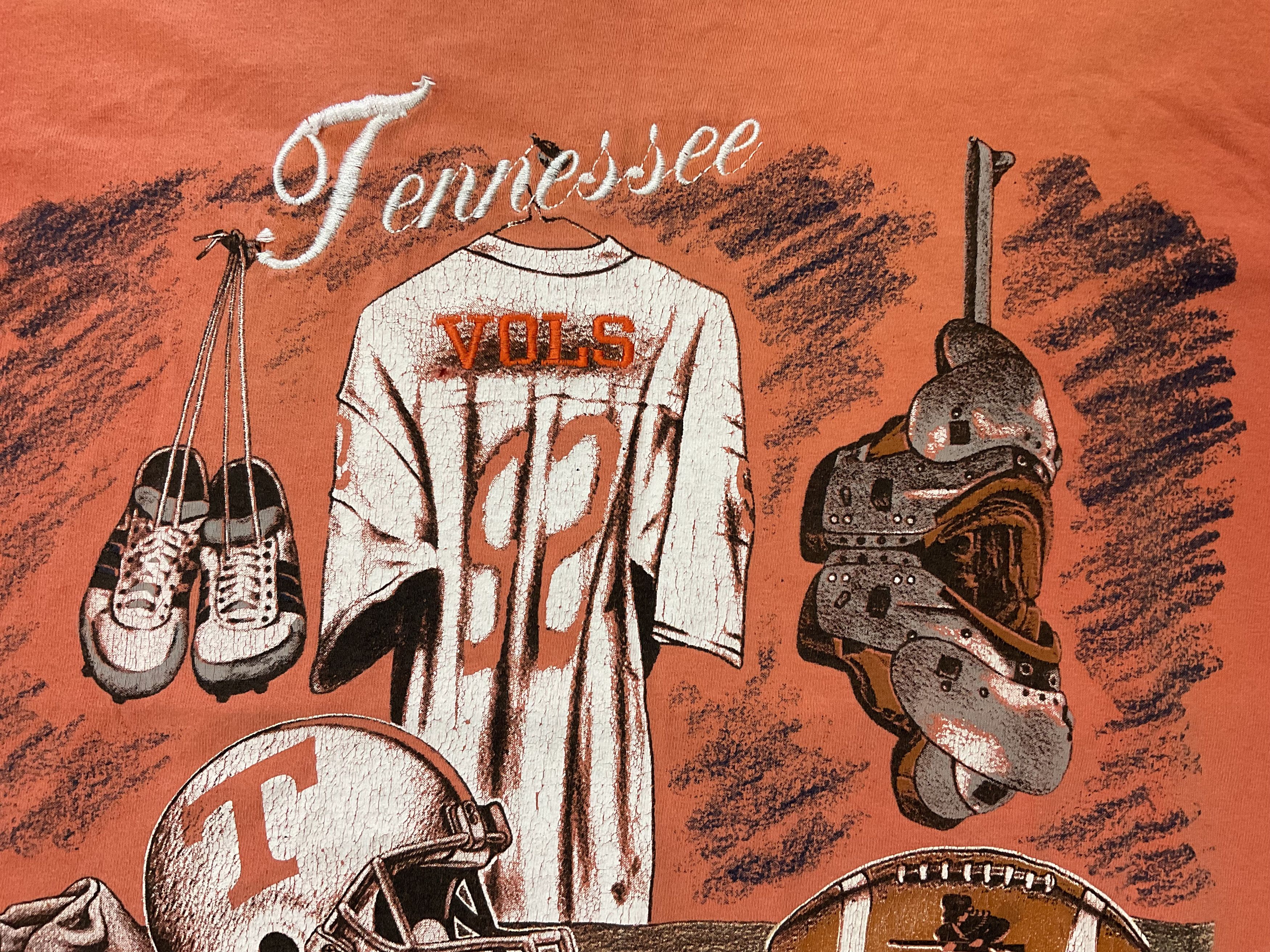 NCAA Vintage 90s Tennessee Volunteers football Vols T-Shirt Size US L / EU 52-54 / 3 - 3 Thumbnail
