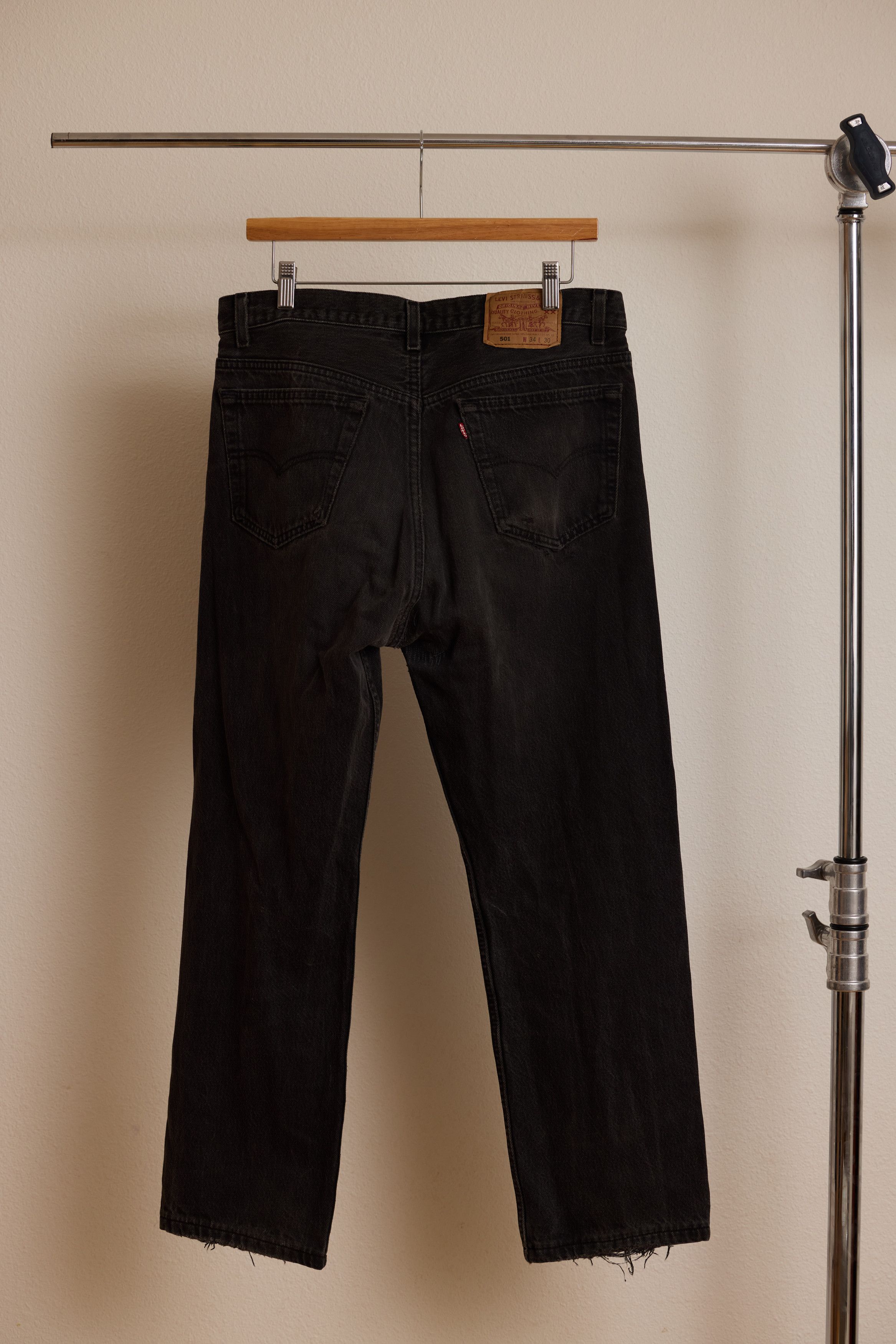 Levi's 90's? Vintage 'Black' Levi's 501's Size US 33 - 6 Thumbnail