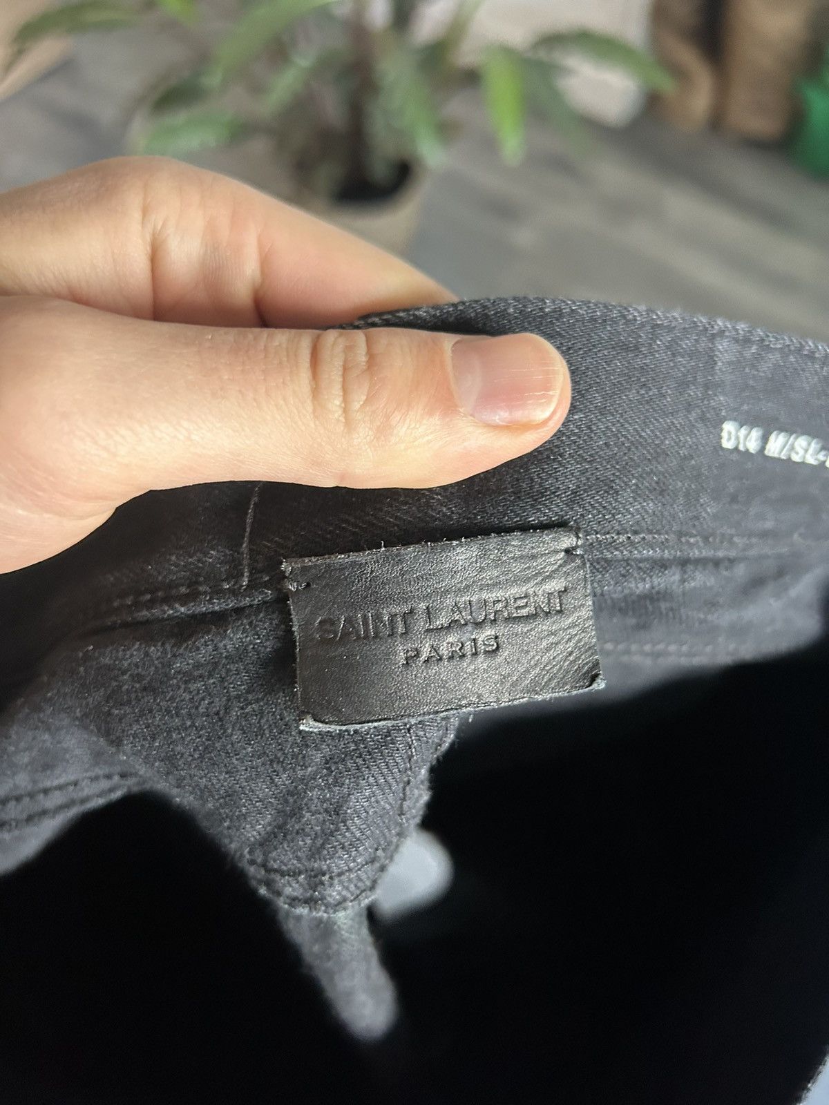 Saint Laurent Paris Saint Laurent D14 M/SL-LW Black Denim Cut-Off Shorts Size US 28 / EU 44 - 14 Thumbnail