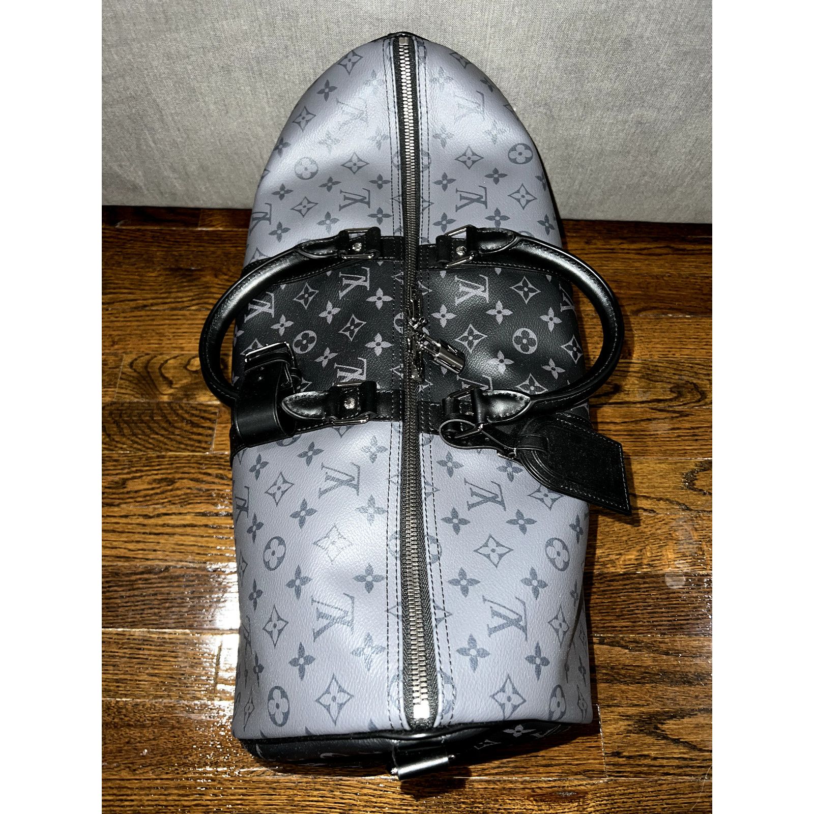 Louis Vuitton Louis Vuitton 50 Monogram Eclipse Grey LV Weekend Travel Bag Size ONE SIZE - 9 Thumbnail