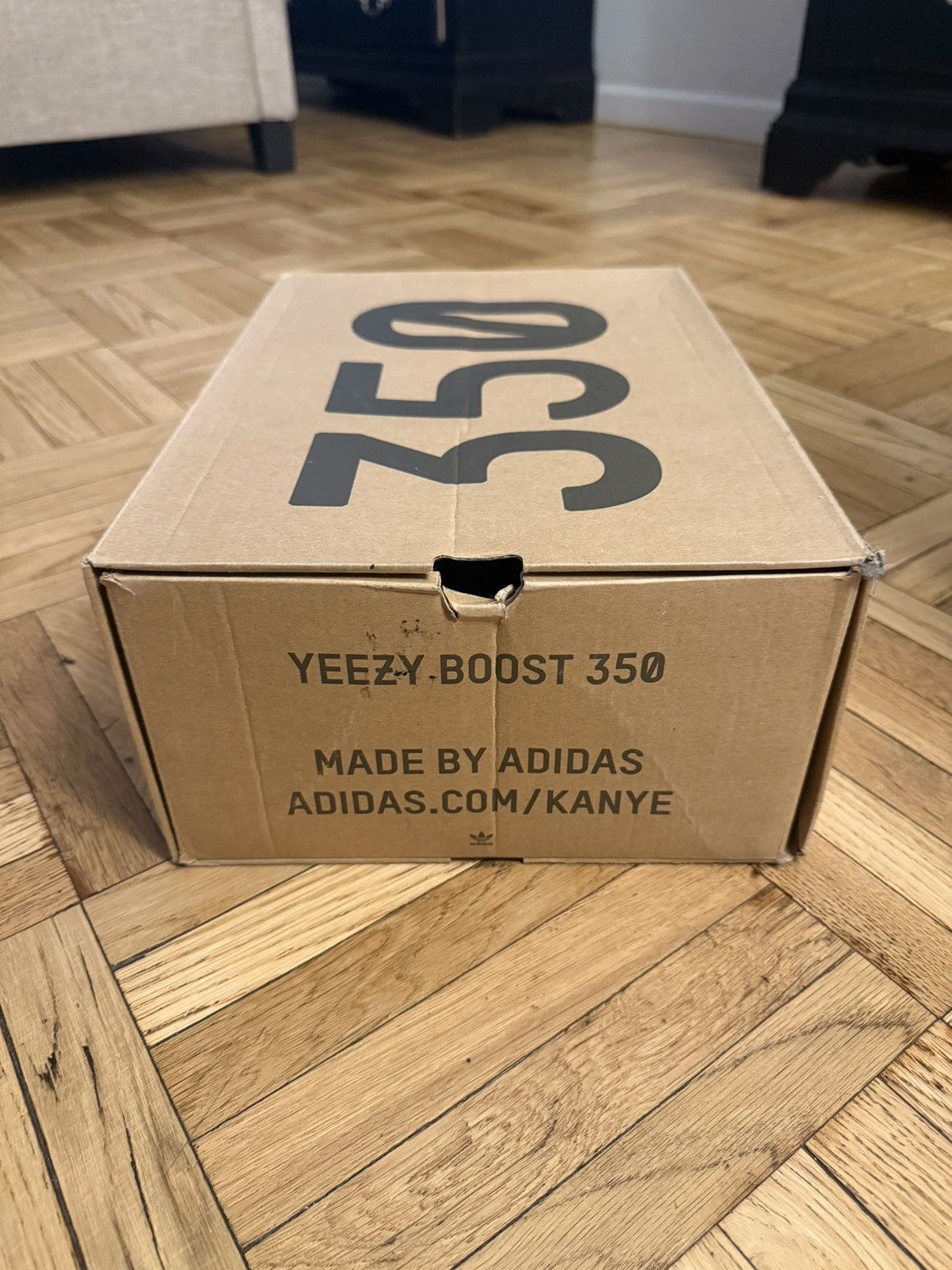 Adidas Adidas Yeezy 350v2 Beluga Size US 11.5 / EU 44-45 - 9 Thumbnail