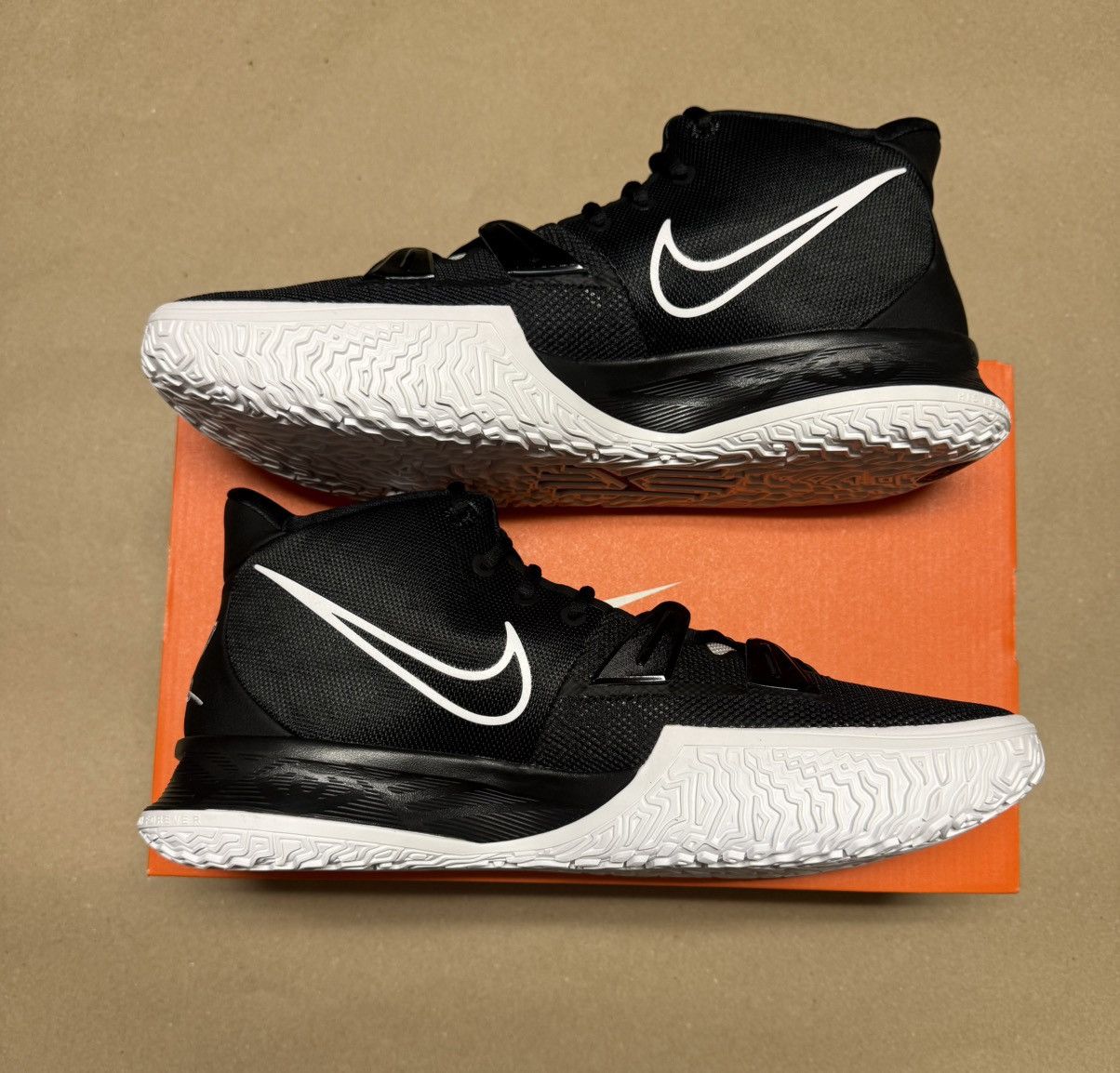 Nike Nike Kyrie 7 TB Promo Black Men’s size 14 Basketball NEW! Size US 14 / EU 47 - 2 Thumbnail