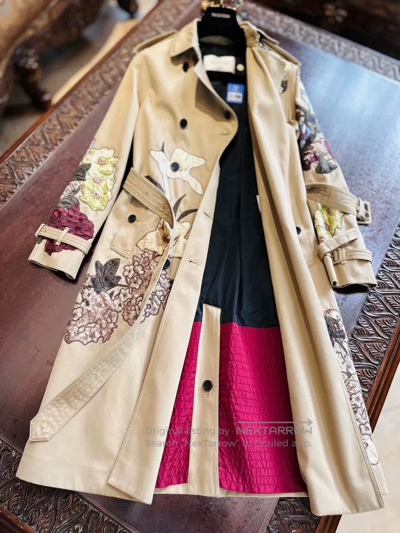 Valentino Valentino Coat trench coat nailed beaded embroidery Size S / US 4 / IT 40 - 1 Thumbnail