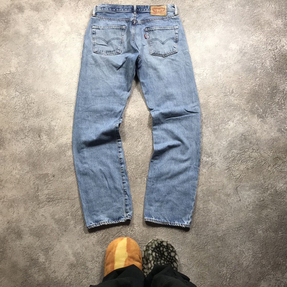 Vintage Vintage 90s Levis Baggy Distressed Thrashed Jeans Grunge 30 Size US 30 / EU 46 - 2 Thumbnail