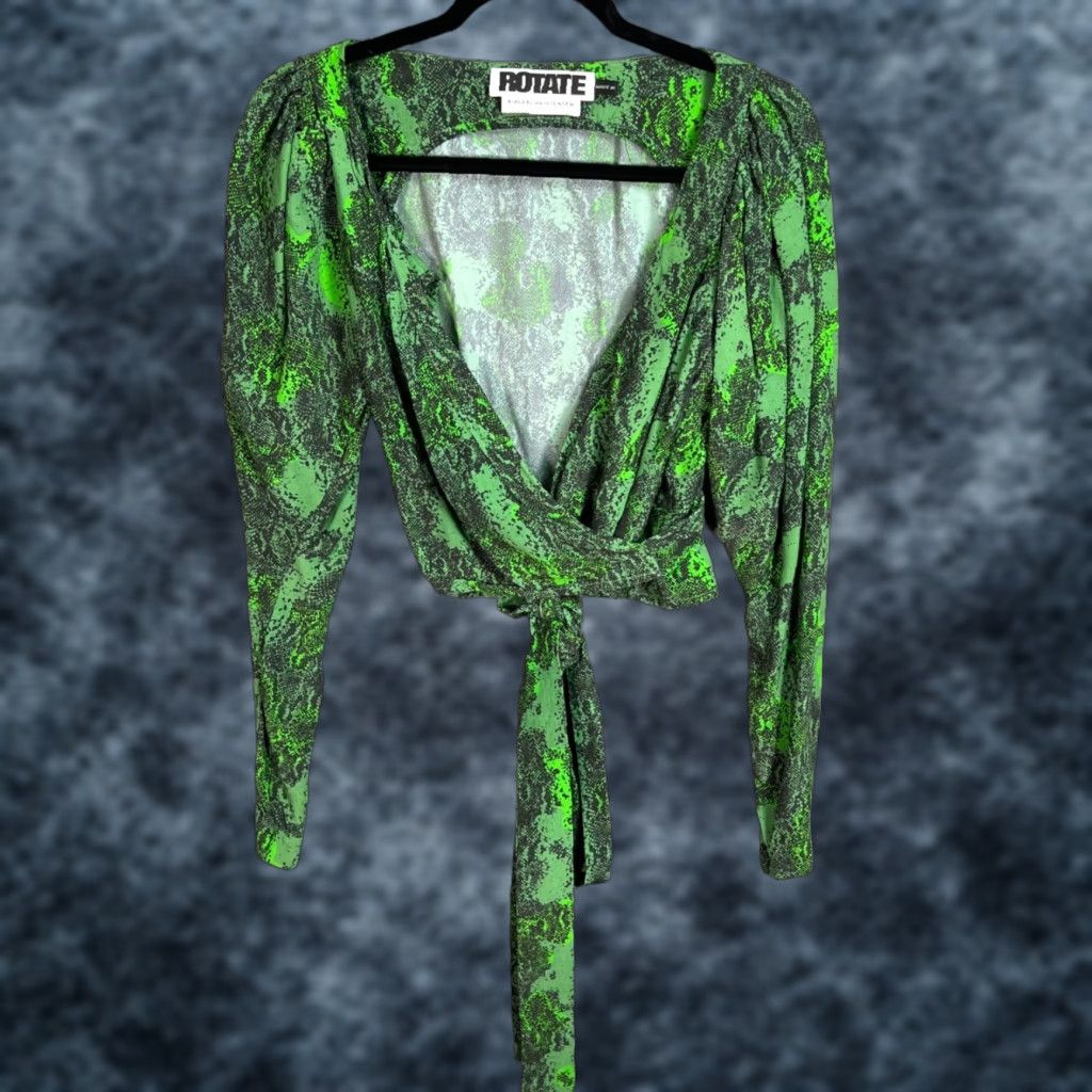 Vintage Rotate Birger Christensen Womens Size 10 Green Snake Print Top Wrap Size L / US 10 / IT 46 - 1 Thumbnail