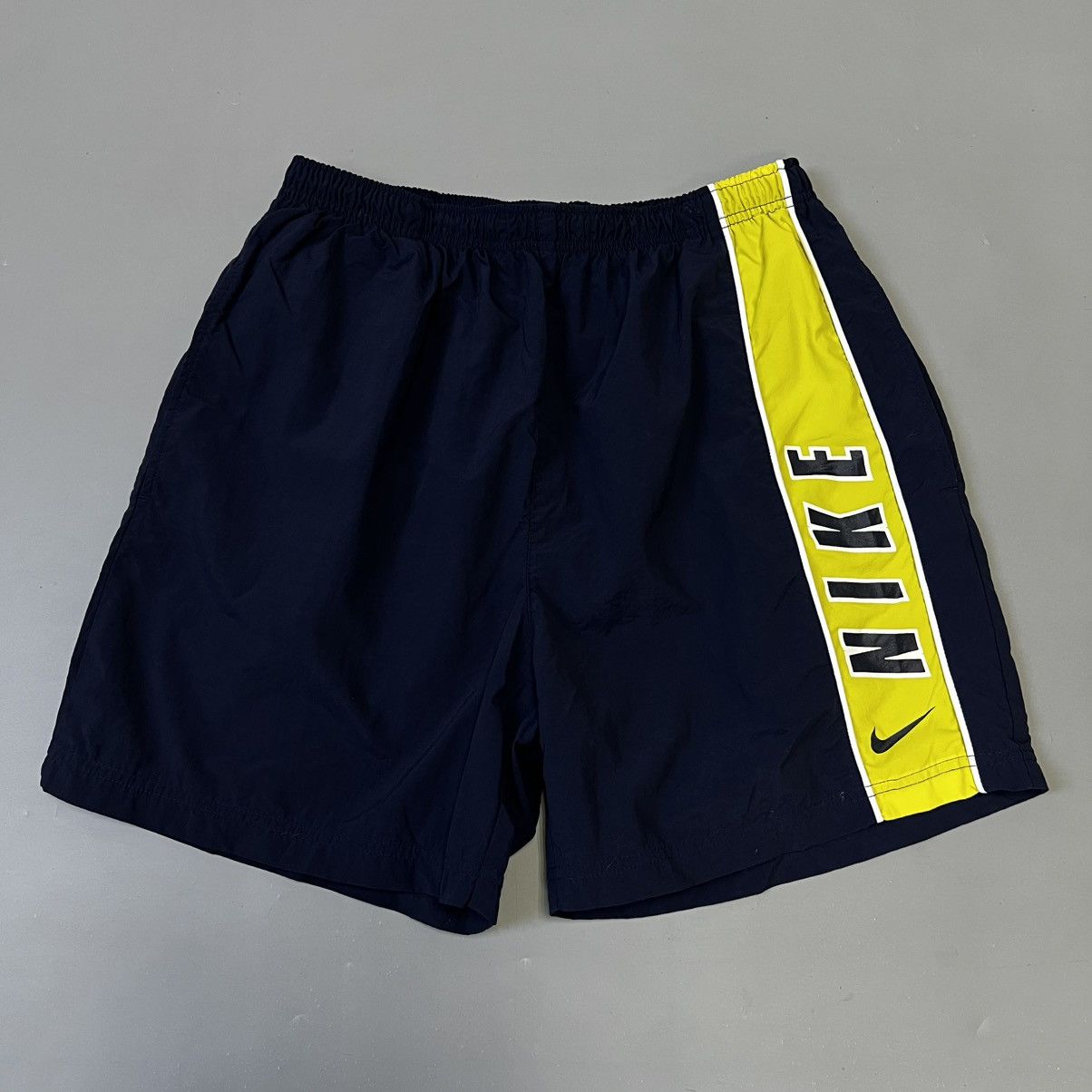 Nike × Vintage Vintage 90s Nike Shorts y2k swoosh logo Size US 34 / EU 50 - 2 Thumbnail