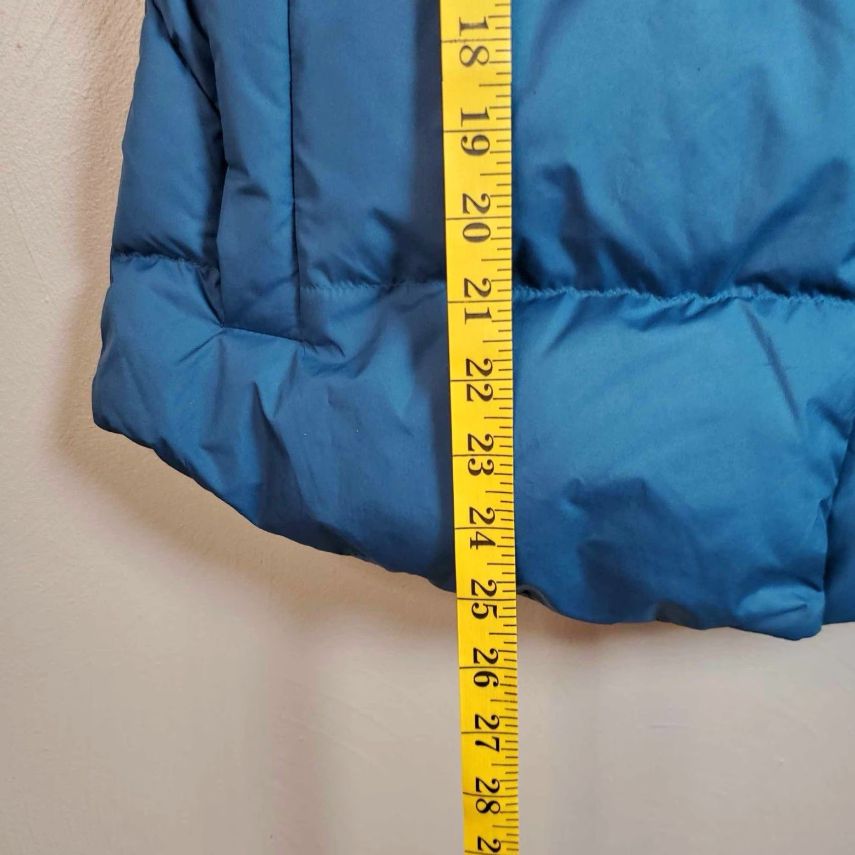 Athleta Athleta Puffer Vest Womens XS Teal Blue Down Filled Full Zip Pockets Downtown Size XS / US 0-2 / IT 36-38 - 7 Thumbnail