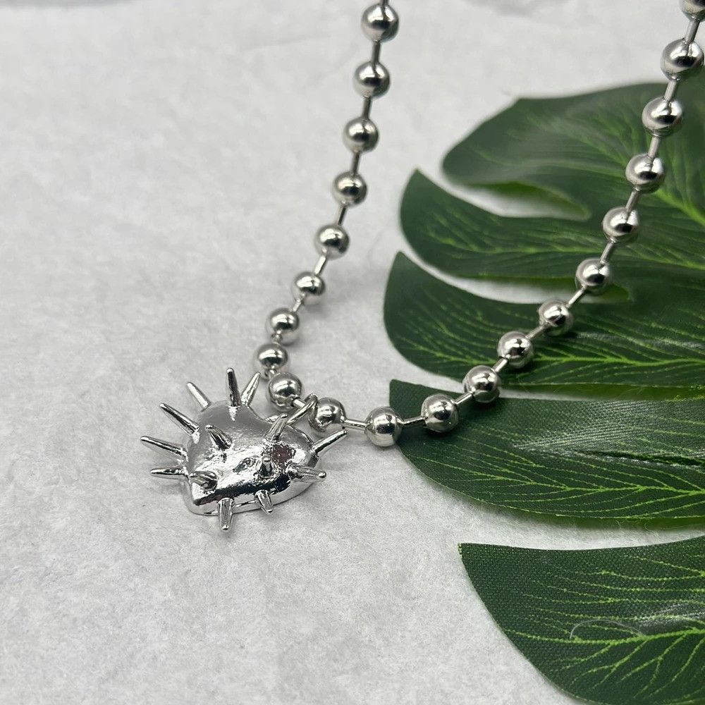 Vintage Love Hurts Spiked Heart Pendant Necklace Size ONE SIZE - 5 Thumbnail